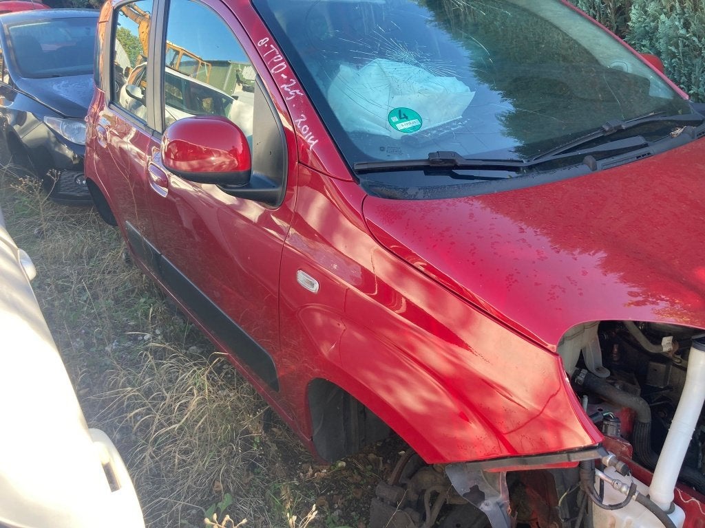 Te koop: Diverse onderdelen Fiat Panda 2014, Ophalen, Gebruikt, Rechts, Spatbord