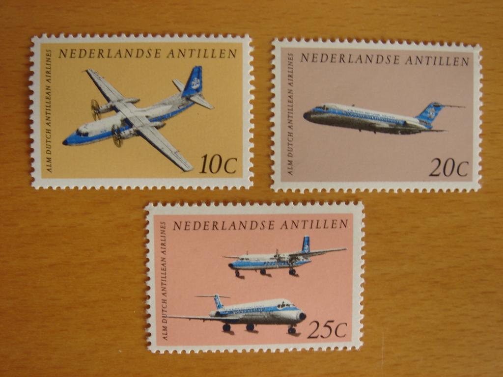 Ned. Antillen 1968 NVPH 404 t/m 406 Vliegtuigen, Postzegels en Munten, Postzegels | Nederlandse Antillen en Aruba, Ophalen of Verzenden