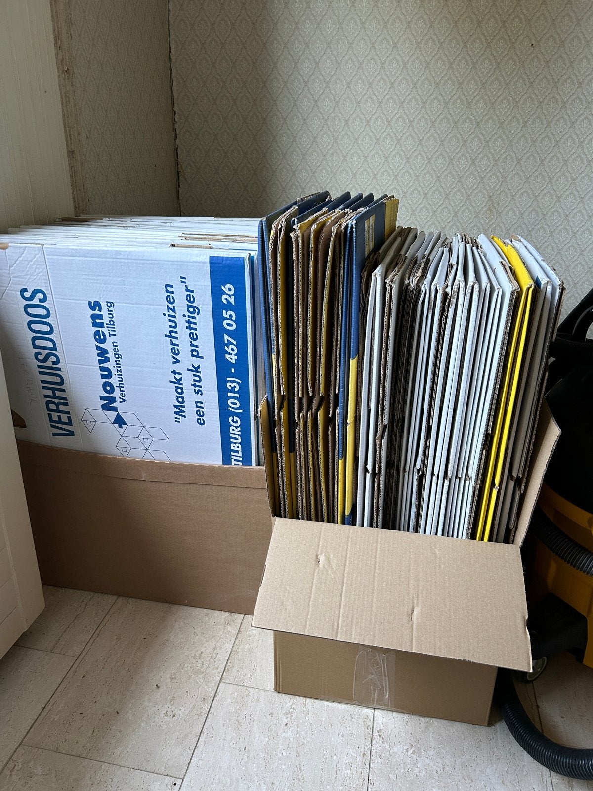 Verhuisdozen diverse formaten en soorten, Ophalen, 40 tot 60 cm, Opvouwbaar, 50 tot 75 cm