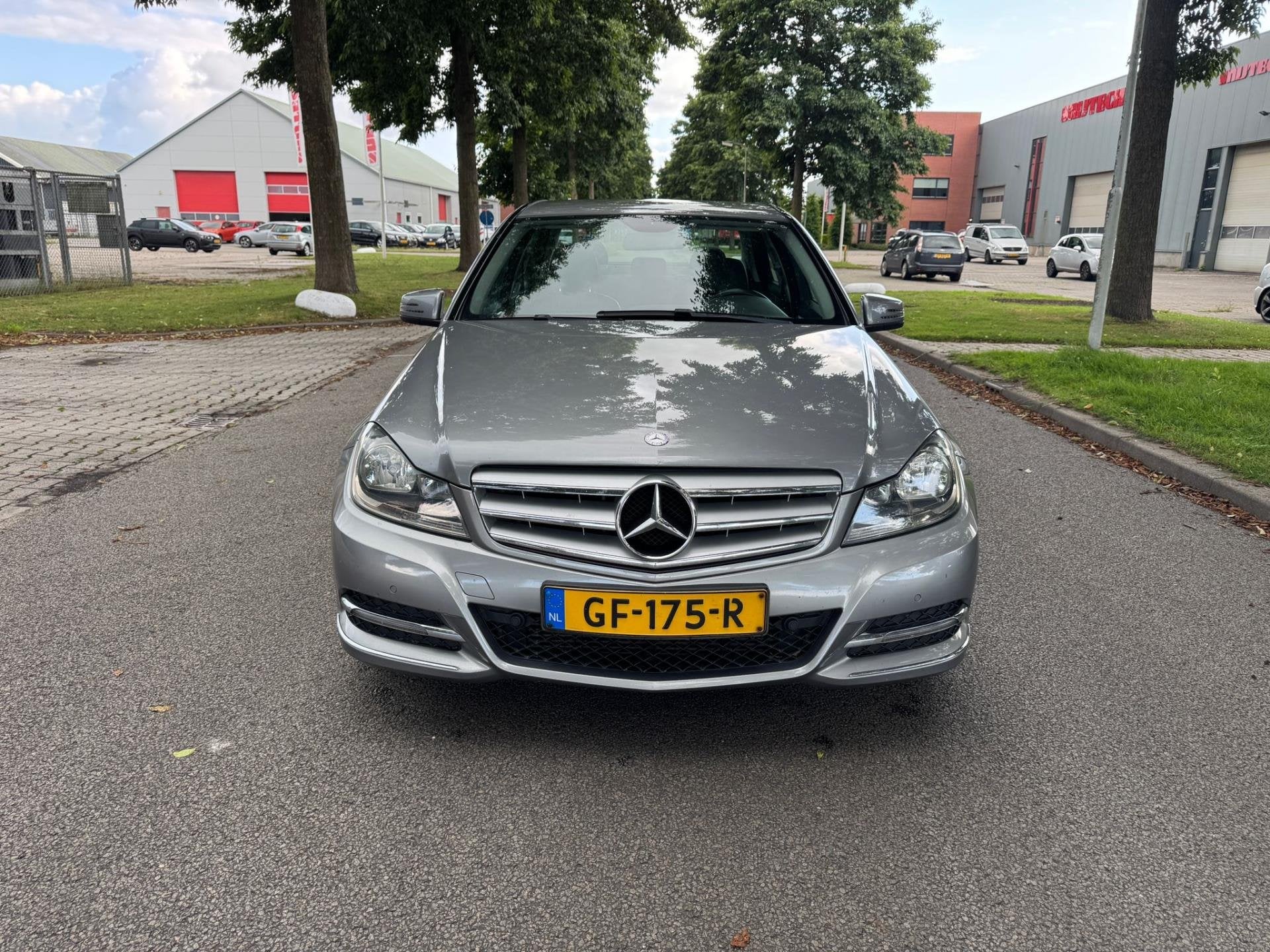 Mercedes-Benz C-klasse 180 Edition AUTOMAAT NAVI APK NAP, Dealer onderhouden, Achterwielaandrijving, Leder en Stof, 1595 cc