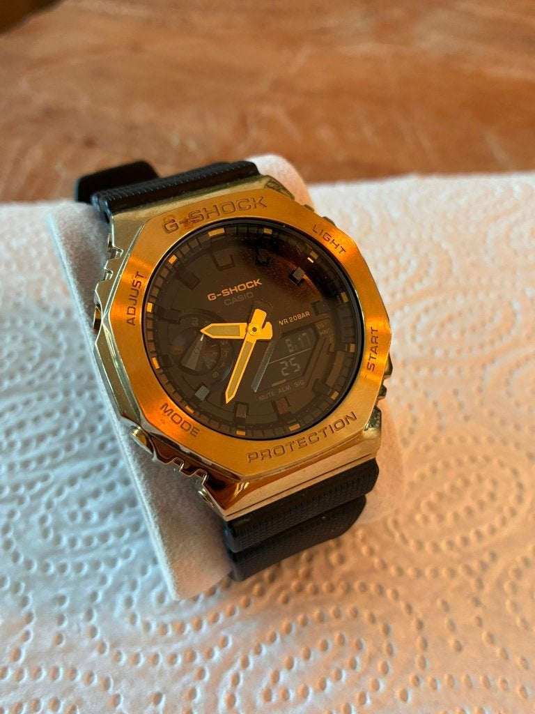 Casio G-Shock Black & Gold in perfect state, Ophalen, Zo goed als nieuw, Zwart, Android