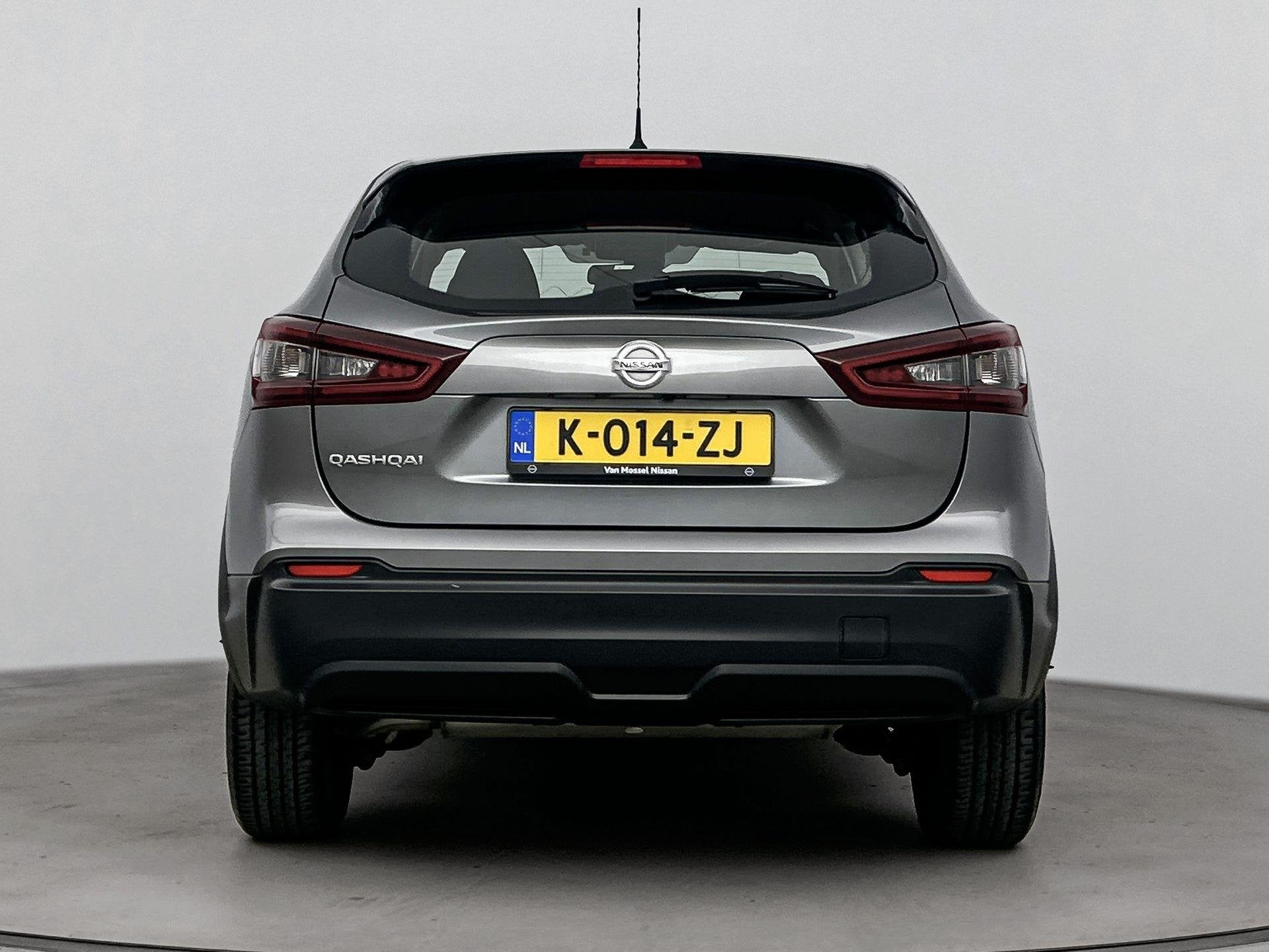 Nissan Qashqai 1.3 DIG-T Acces Edition | airco automatisch |, Auto's, Voorwielaandrijving, Gebruikt, 4 cilinders, Origineel Nederlands