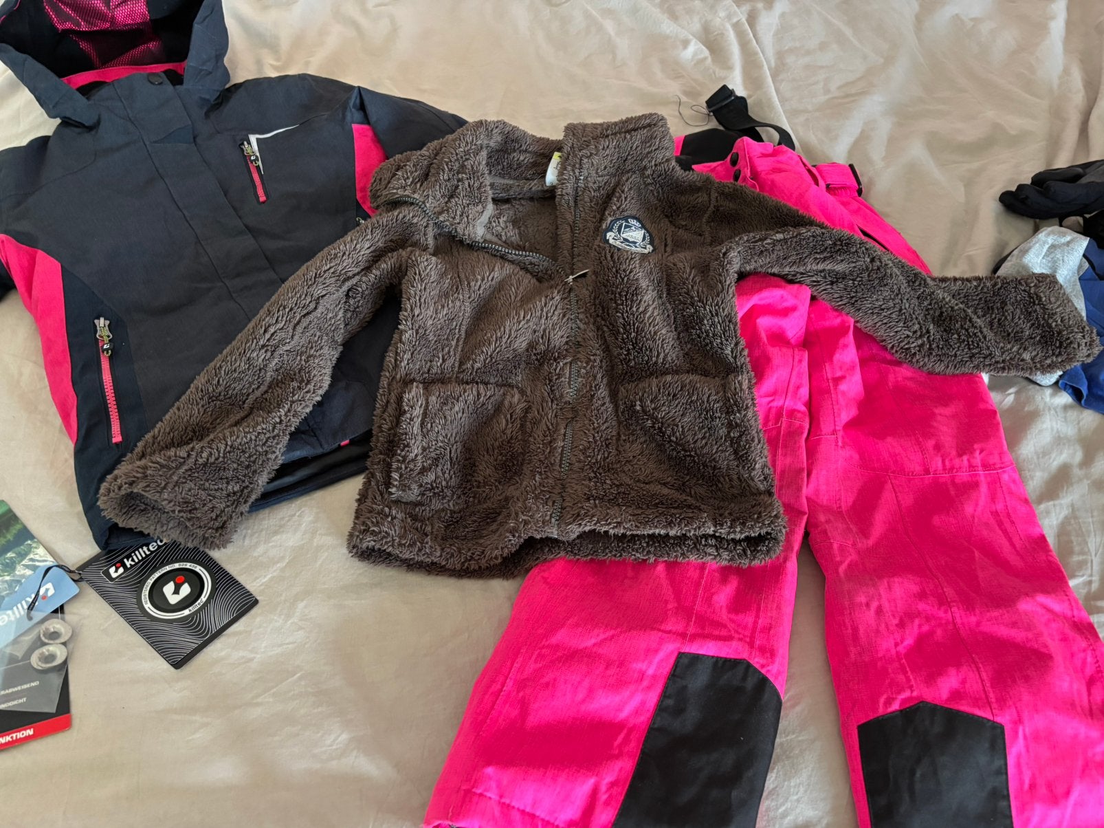 Skikleding maat 140 Killtec / Peak Mountain, Ophalen of Verzenden, Zo goed als nieuw, Meisje, Sport- of Zwemkleding