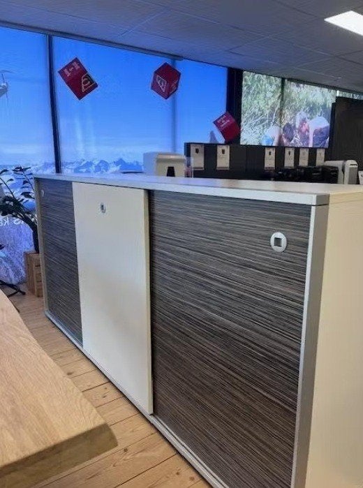 Kantoorkast / dressoir 240 cm – schuifdeuren, Ophalen, 25 tot 50 cm, 200 cm of meer, 100 tot 150 cm