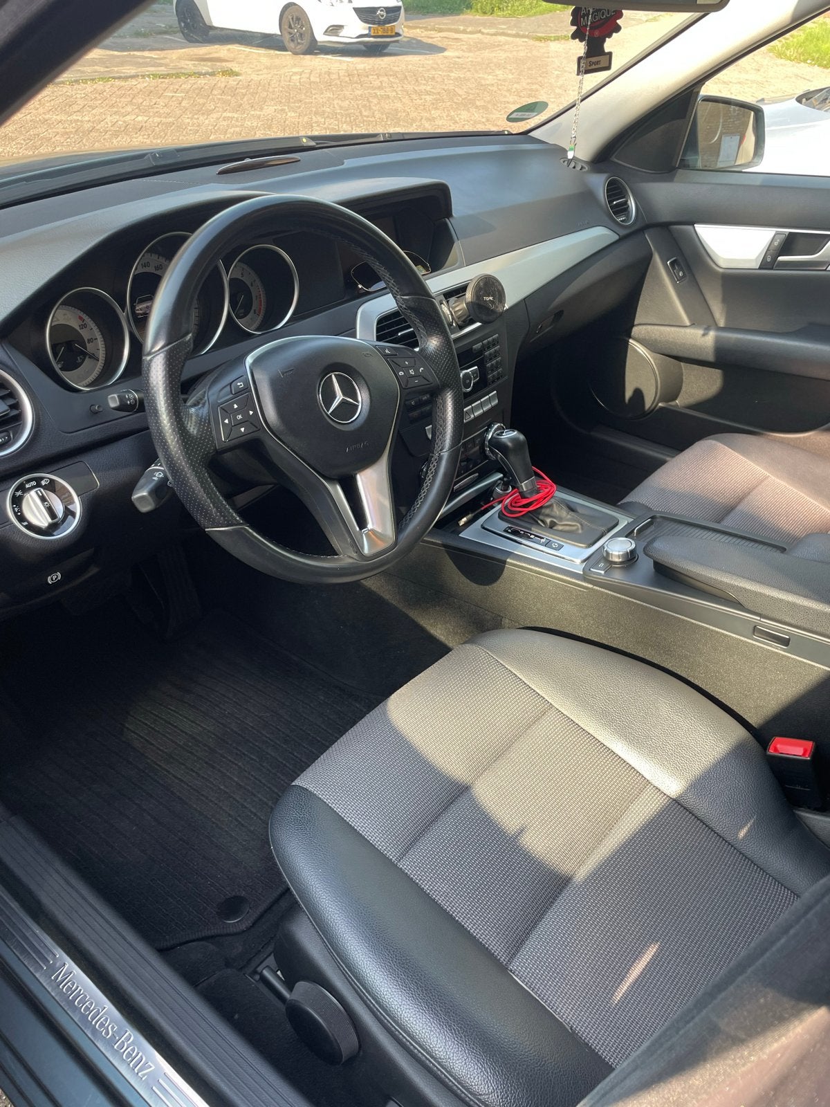 Mercedes-Benz C-Klasse C180 BE Aut7 2011 Grijs, Auto's, Mercedes-Benz, Automaat, 745 kg, 1800 kg, 1796 cc