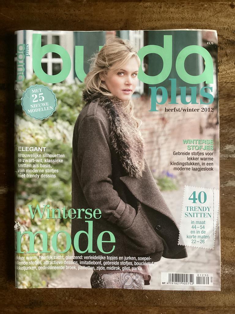 Burda Plus naaitijdschrift, herfst/winter 2012, Hobby en Vrije tijd, Kledingpatronen, Ophalen of Verzenden, Zo goed als nieuw