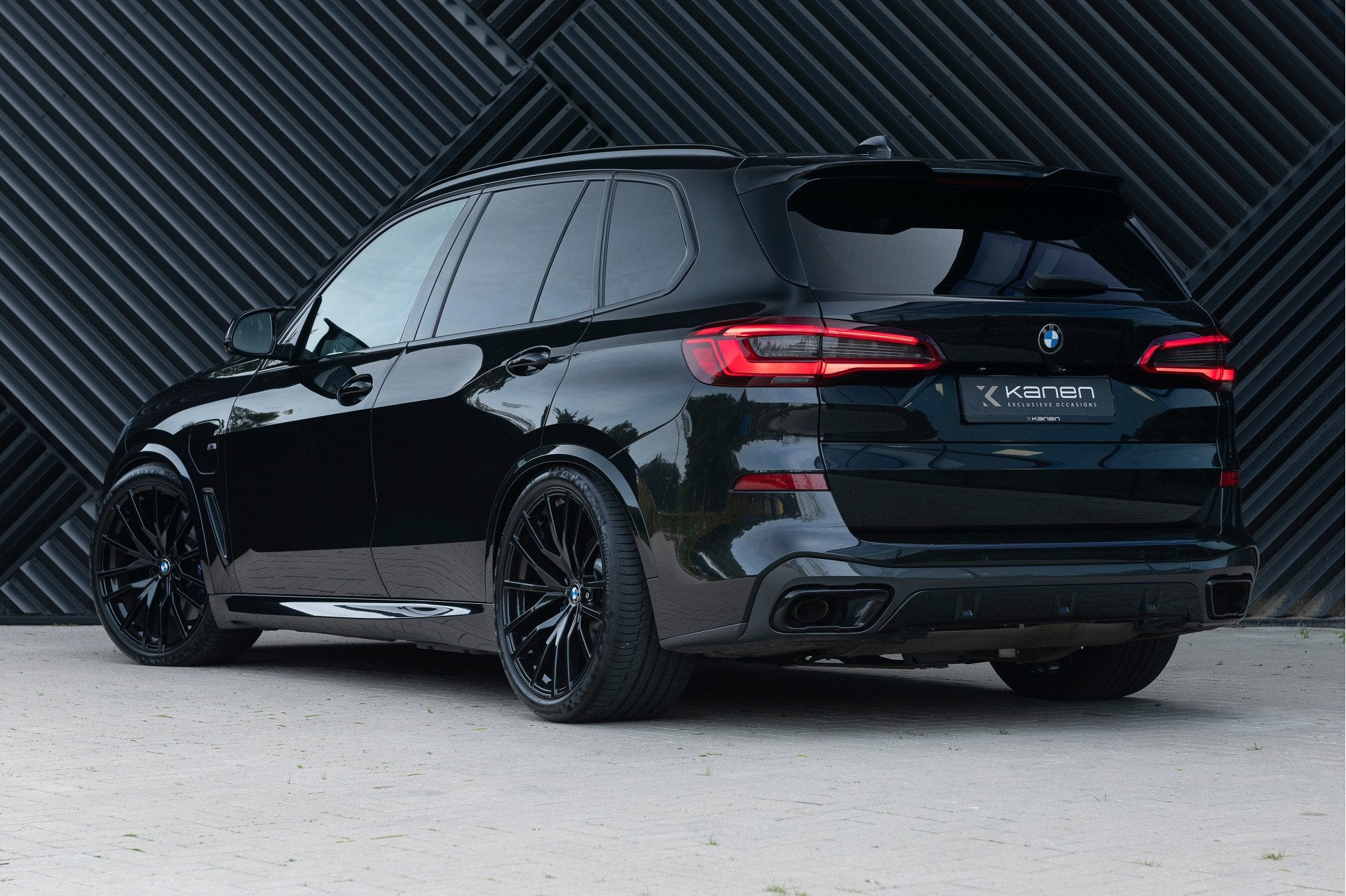 BMW X5 xDrive45e M-Sport Panodak Head-up Luchtvering 360 Cam, 12 maanden, Gebruikt, 394 pk, Zwart