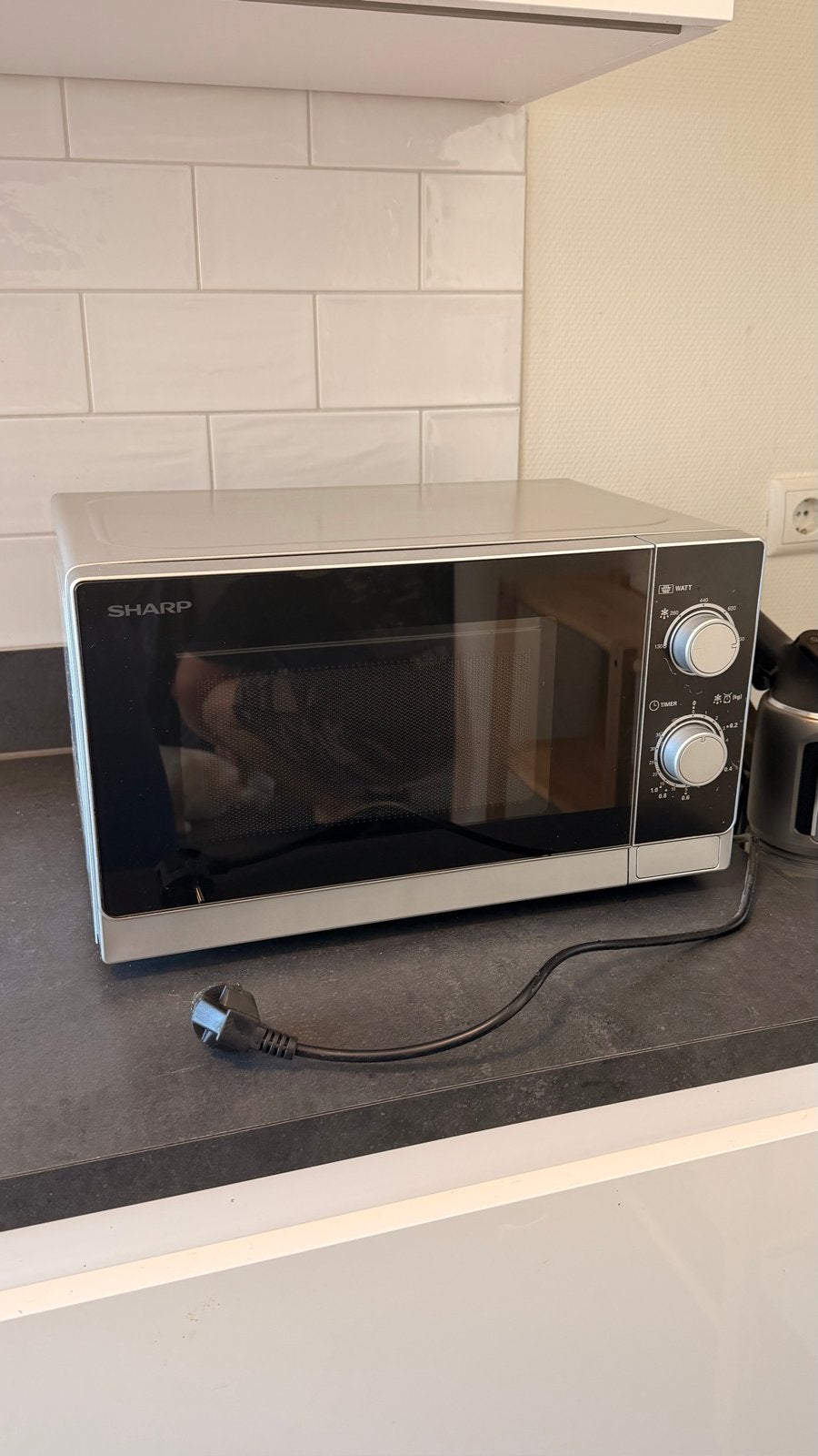 Sharp Magnetron - Perfecte staat, schoon en roestvrij, Witgoed en Apparatuur, Magnetrons, Ophalen of Verzenden, Draaiplateau, Magnetron