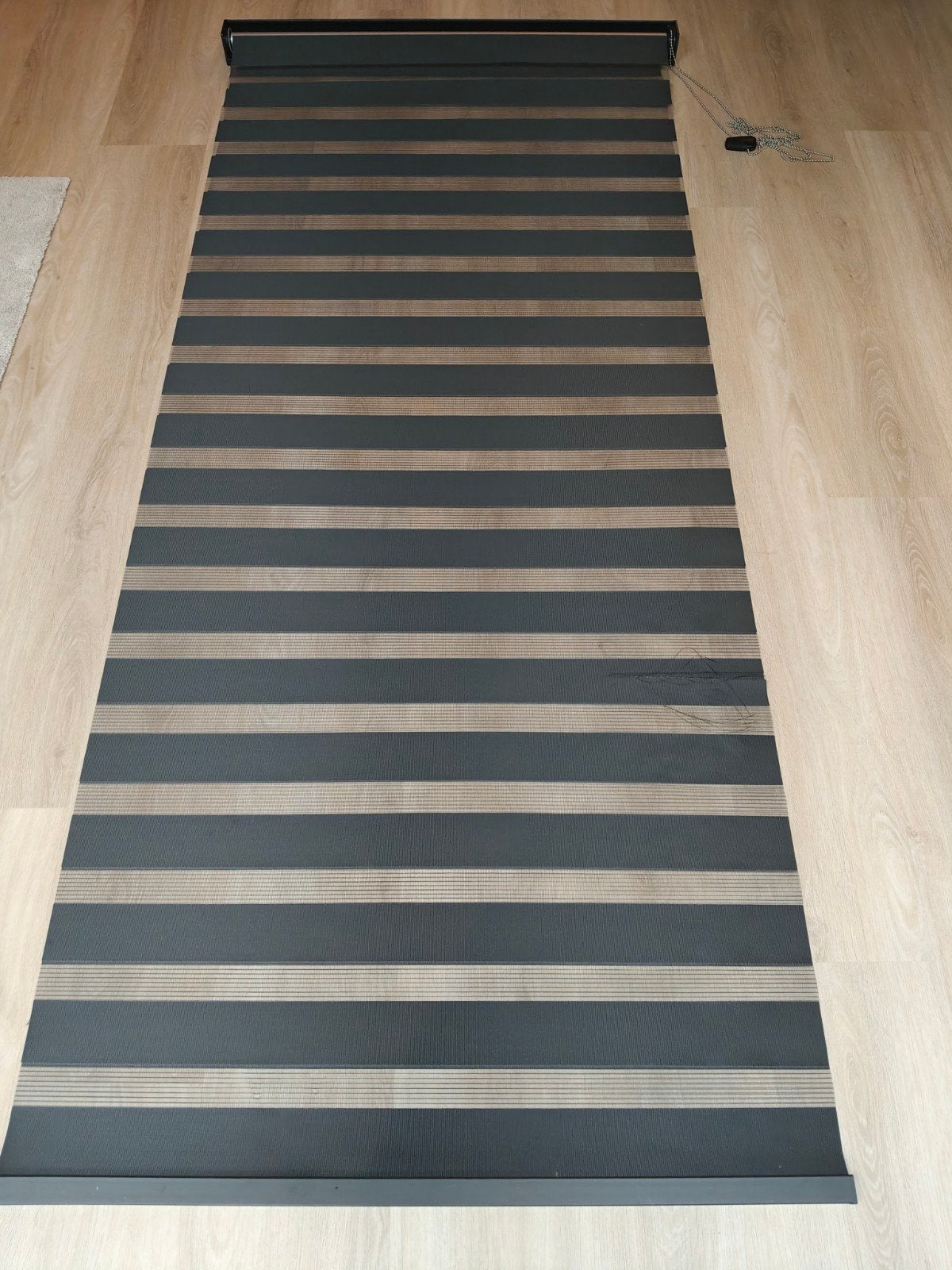 Drie dag-nacht rolgordijnen - perfect voor tuindeuren!, Ophalen, Gebruikt, 200 cm of meer, Zwart