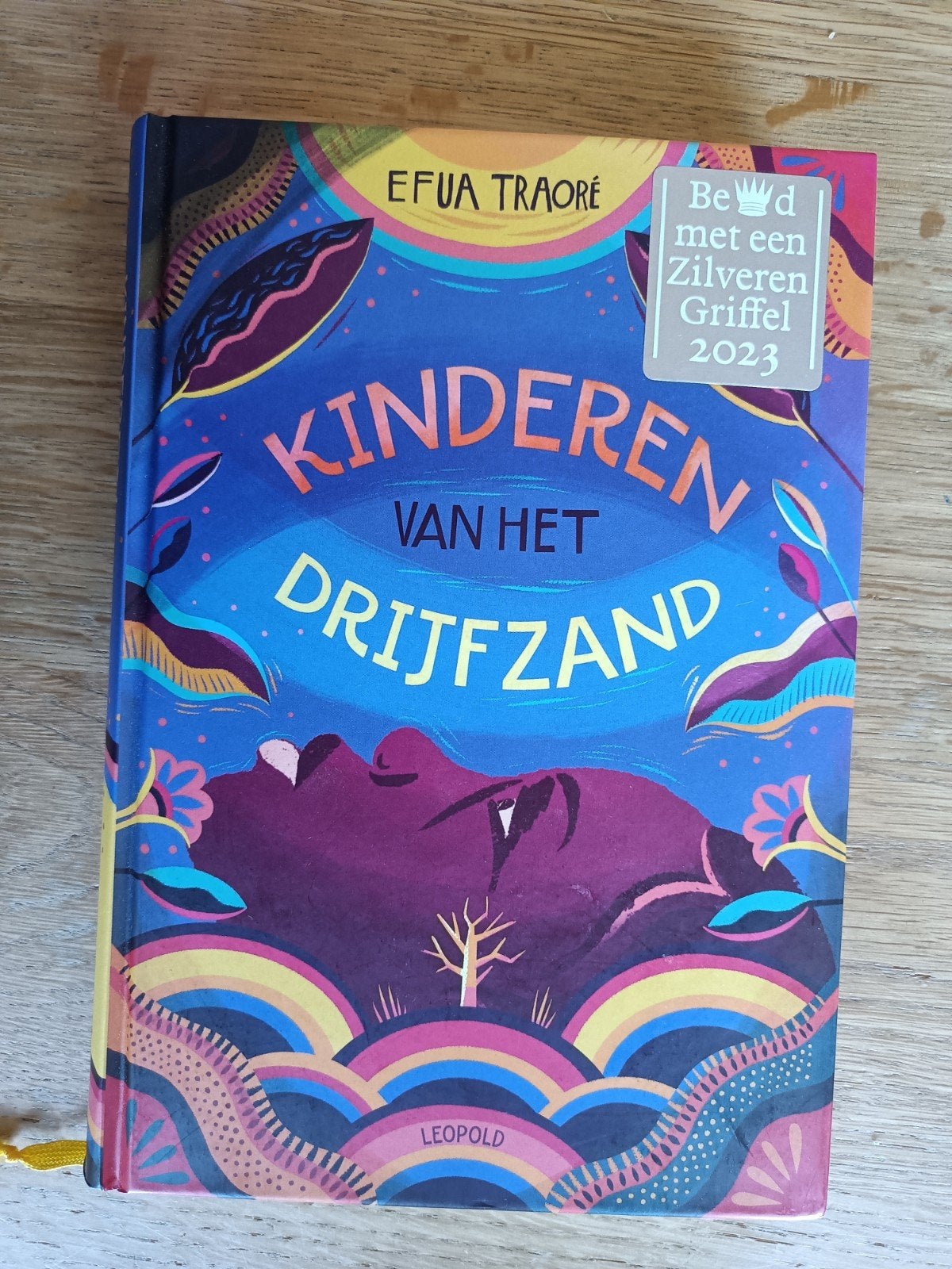 Efua Traoré - Kinderen van het drijfzand, Ophalen of Verzenden, Zo goed als nieuw, Fictie, Efua Traoré
