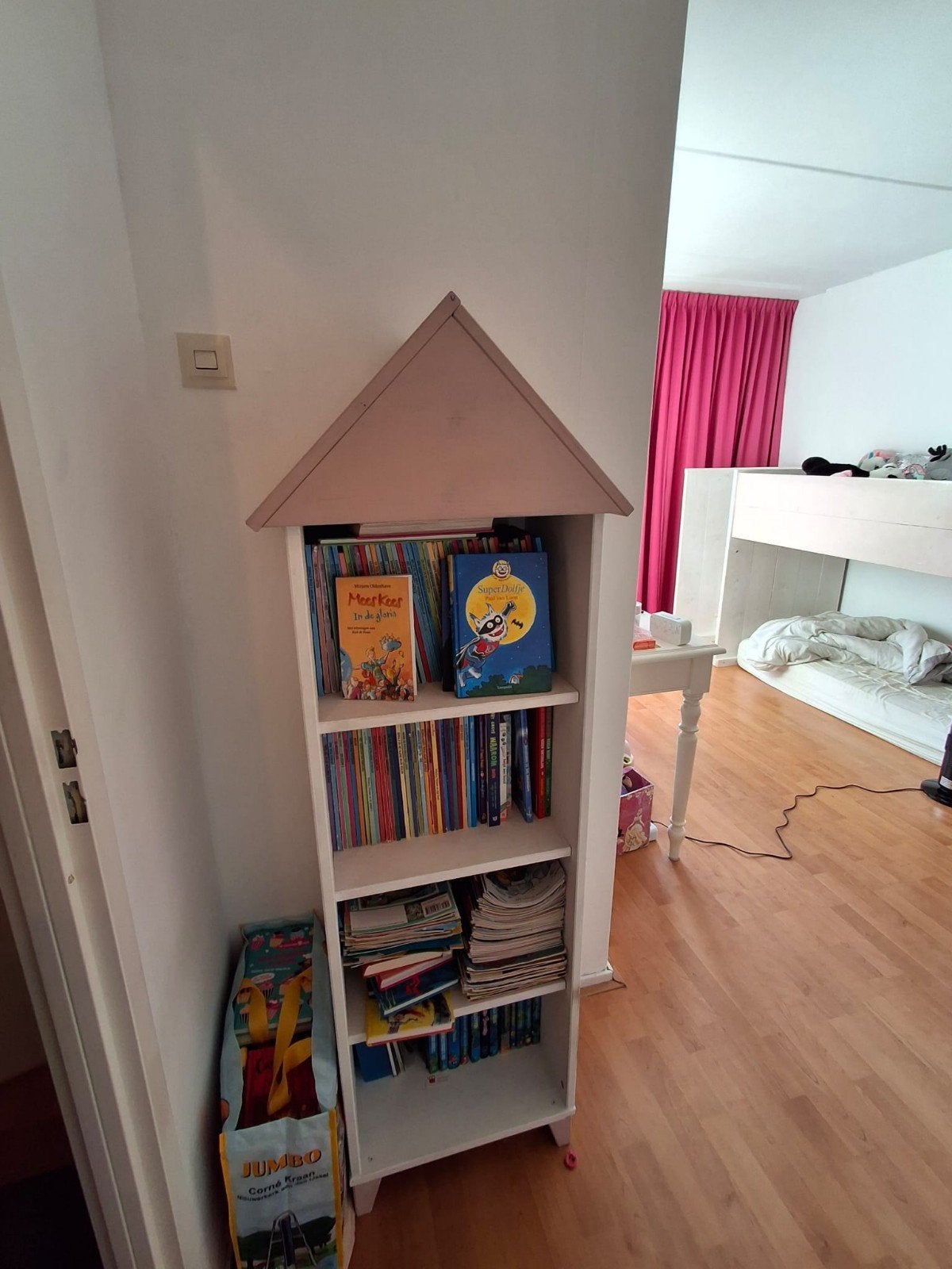 Boekenkastje, Ophalen, Met plank(en), Gebruikt, 100 tot 150 cm