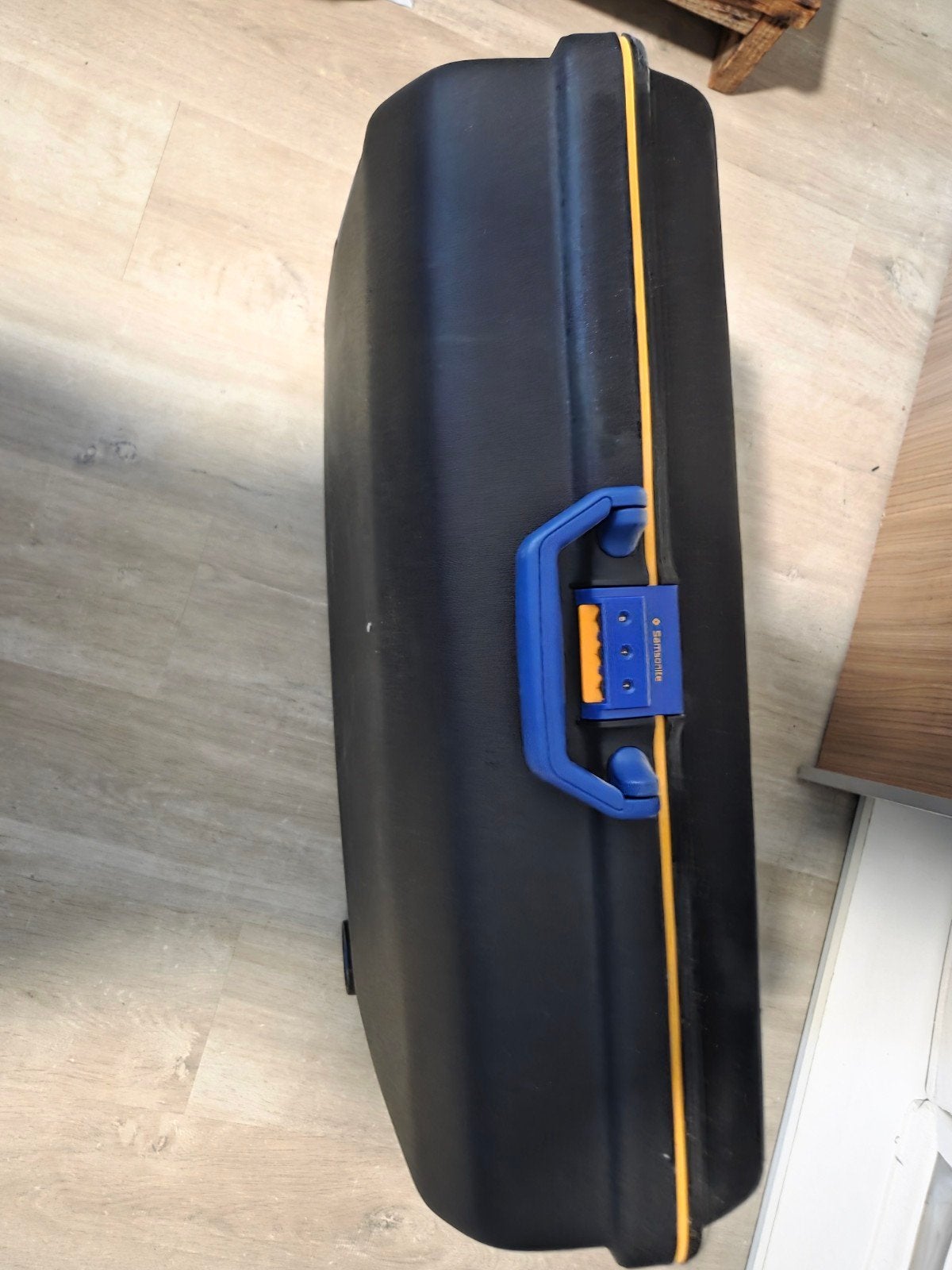 samsonite koffer, Ophalen, Hard kunststof, 70 cm of meer, Wieltjes