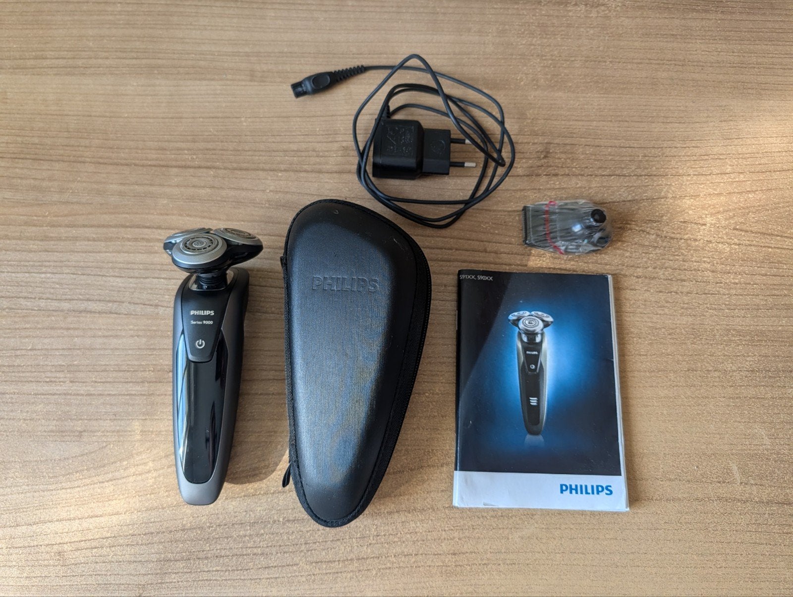 Philips Series 9000 Scheerapparaat (S9031), Ophalen of Verzenden, Gebruikt, Scheren en Epileren