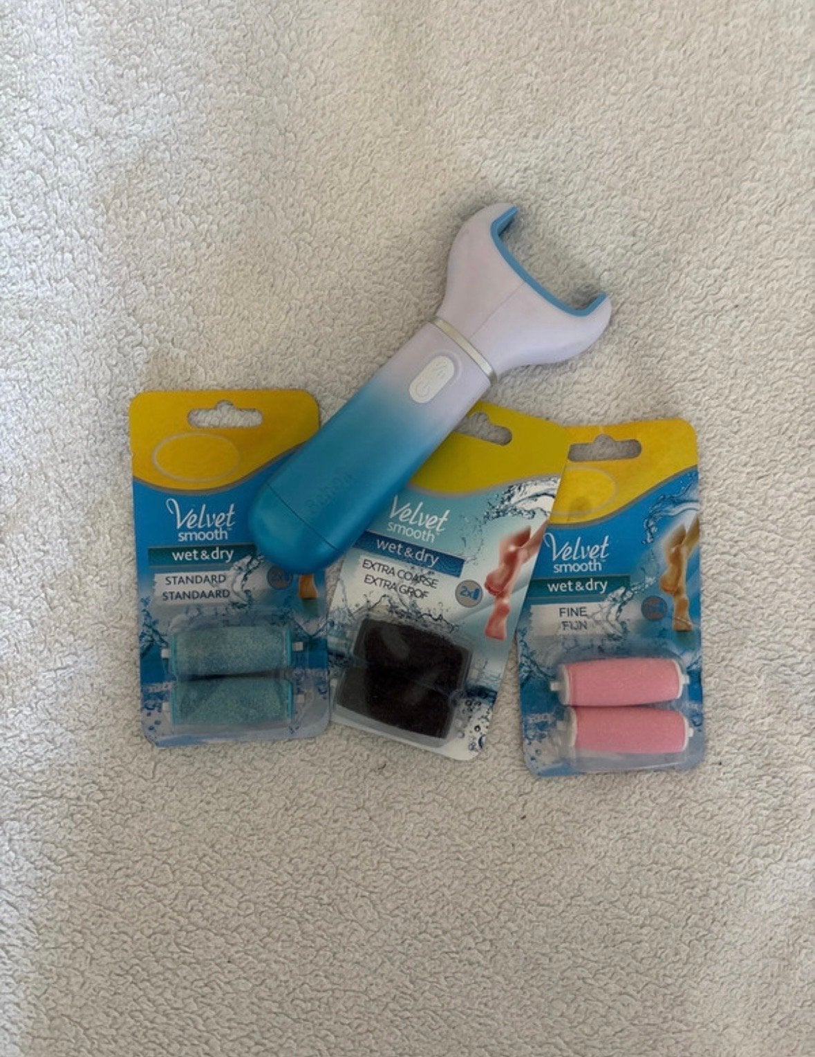 Scholl Velvet Smooth Elektrische Voetvijl met Opzetstukken, Sieraden, Tassen en Uiterlijk, Uiterlijk | Lichaamsverzorging, Verzenden
