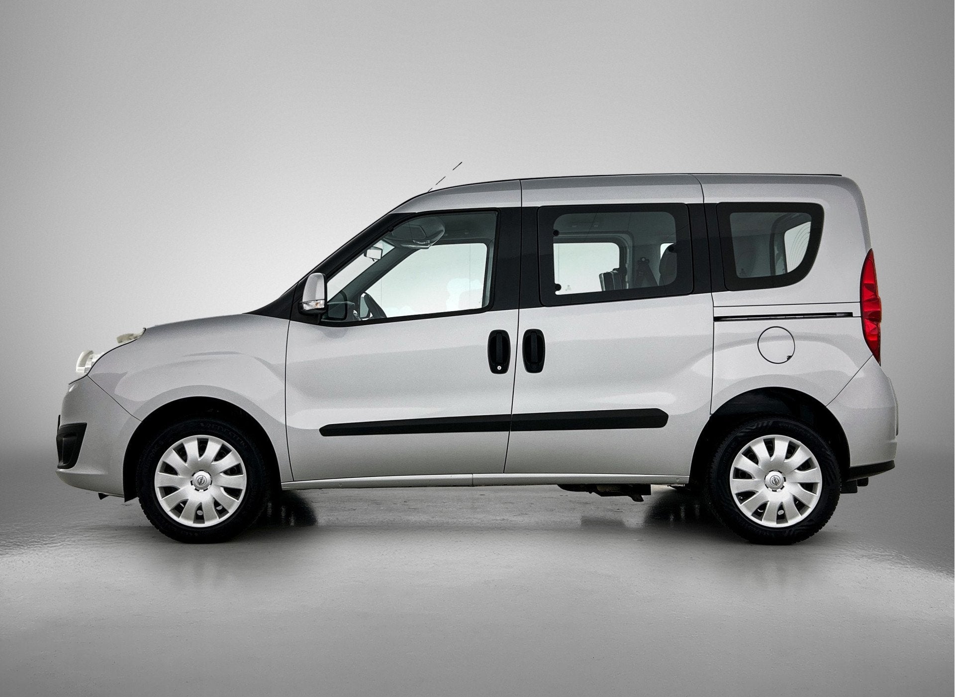 Opel Combo Tour 1.4 L1H1 ecoFLEX Edition | Rolstoelauto 4+1, Auto's, Opel, Voorwielaandrijving, 12 maanden, Stof, Gebruikt