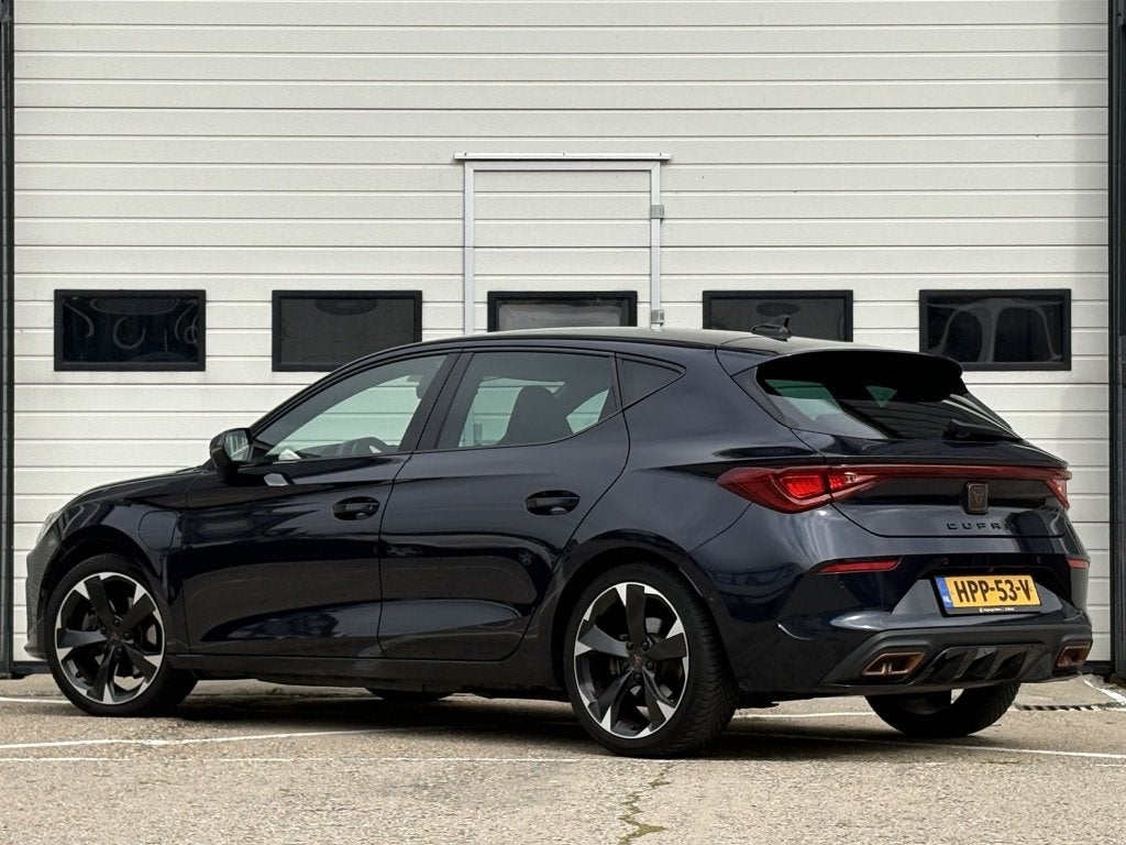 CUPRA Leon 1.4 e-Hybrid VZ Performance DSG Automaat | 245PK, Auto's, Automaat, Gebruikt, 4 cilinders, Leder en Stof