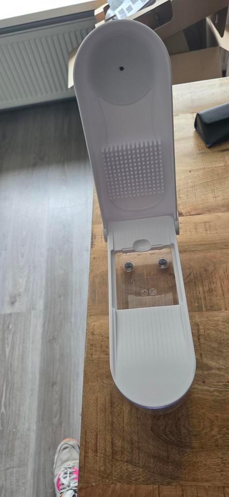 Groente snijder, Ophalen of Verzenden, Zo goed als nieuw, Kunststof, Vaatwasserbestendig