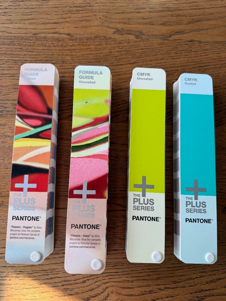 PANTONE kleurenwaaiers, Ophalen of Verzenden, Zo goed als nieuw