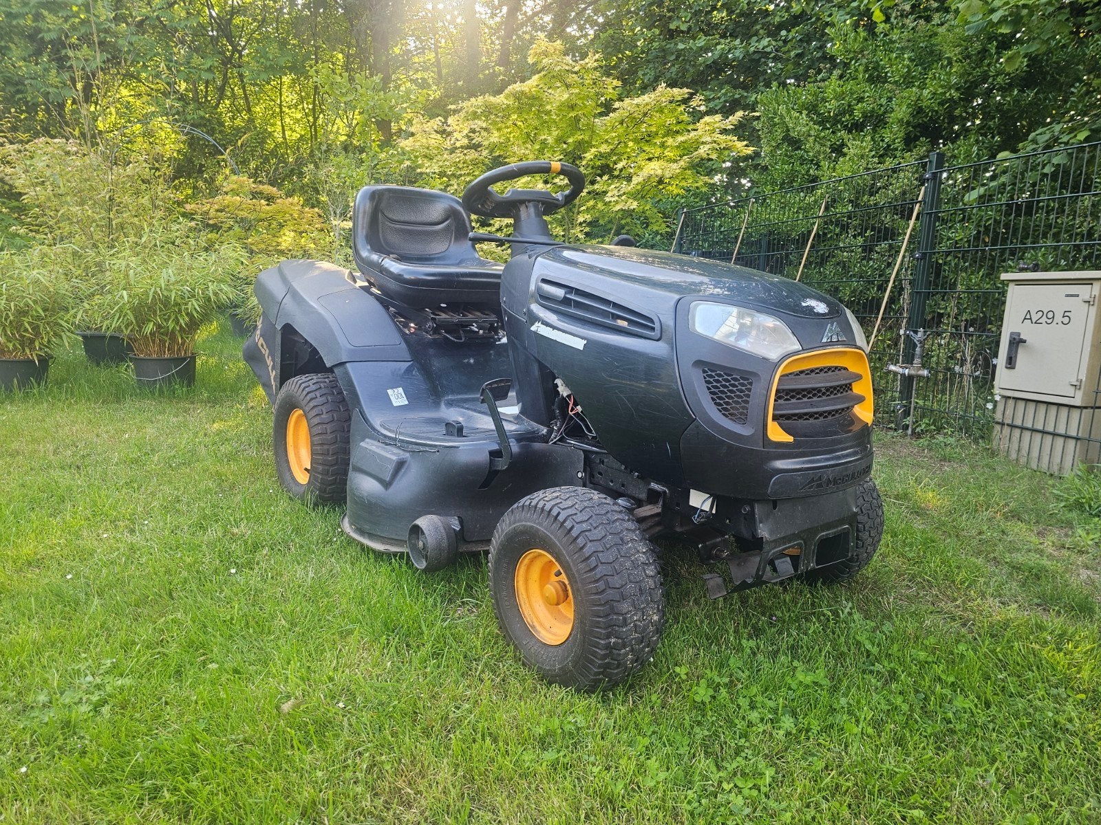McCulloch M145-97TC Zitmaaier - grasmaaier, Tuin en Terras, Grasmaaiers, Ophalen, Gebruikt, McCulloch, Opvangbak