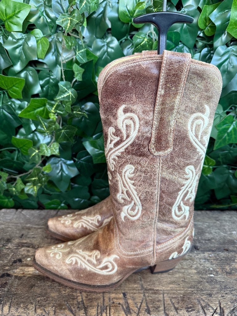 prachtige Nieuwe laarzen van Corral maat 38/39, Kleding | Dames, Hoge laarzen, Bruin, Corral, Nieuw