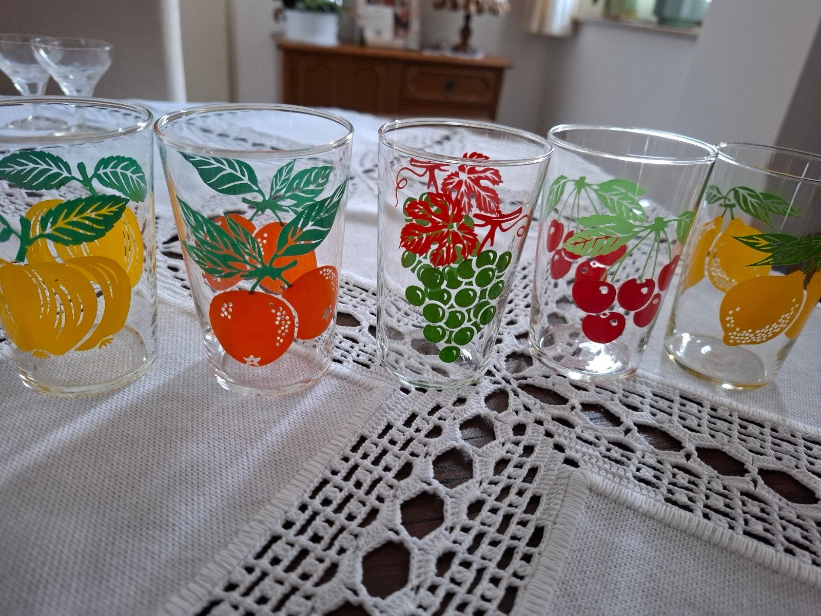 5 leuke oude limonade glazen prachig verschillend versierd, Ophalen of Verzenden, Glas, Overige stijlen, Glas of Glazen