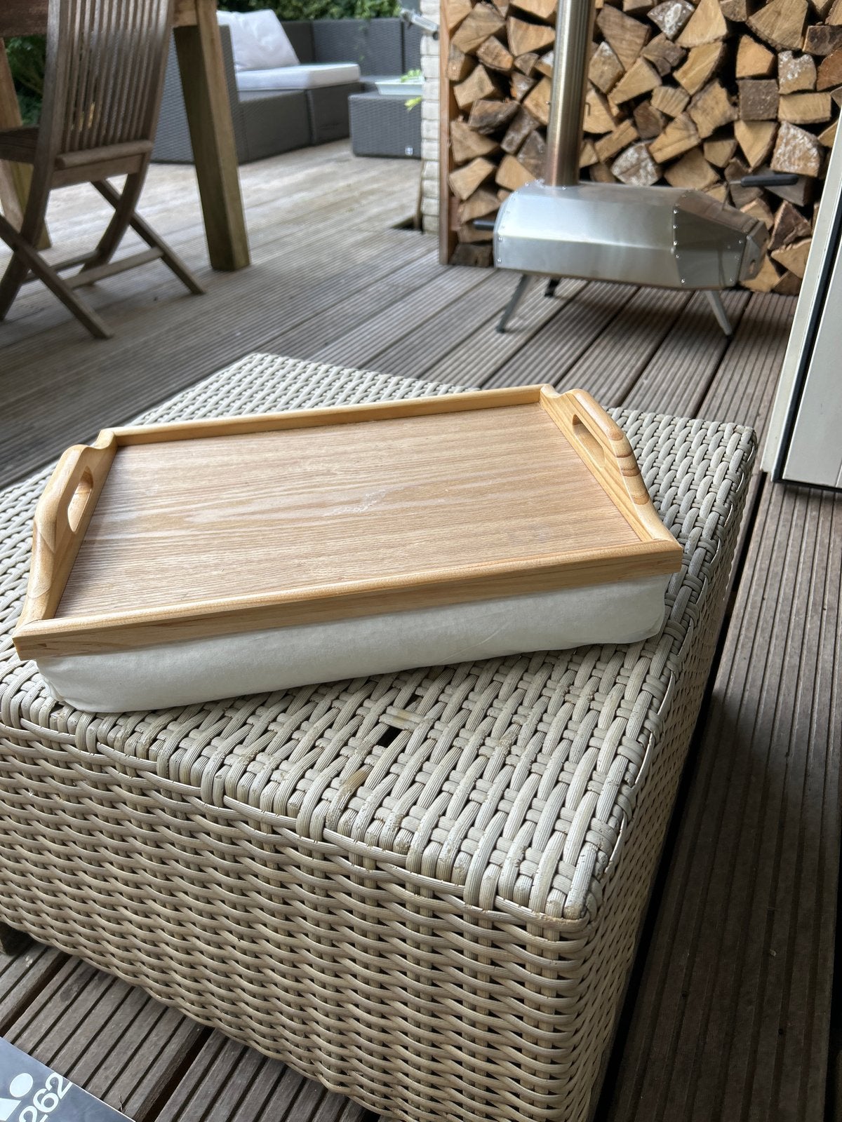 Houten dienblad met kussen - ideaal voor laptop/ontbijt, Ophalen of Verzenden, Zo goed als nieuw, Beige, Hout