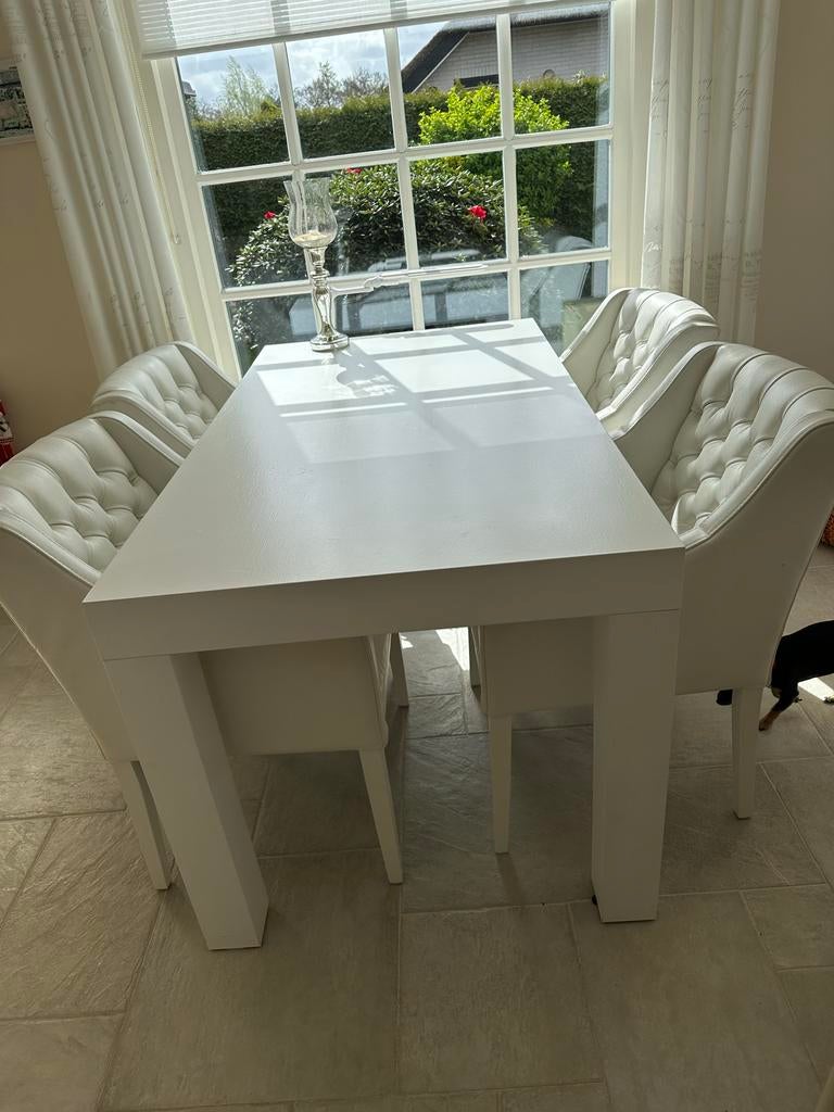 Eettafel 1.55 x 0.85 met 4 leren stoelen, Ophalen, Overige materialen, Nieuw, 50 tot 100 cm