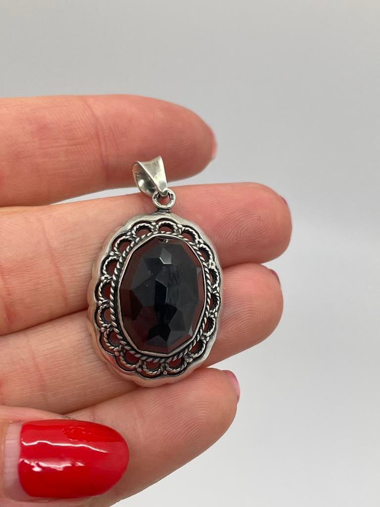 D890 Prachtige zilveren granaat hanger, Sieraden, Tassen en Uiterlijk, Antieke sieraden, Ophalen of Verzenden, Zilver, Ketting
