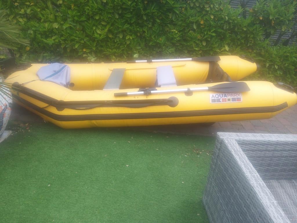 rubberboot Aquaparx 330 PRO MXlll, Ophalen, Zo goed als nieuw, Dubbelbladige peddel