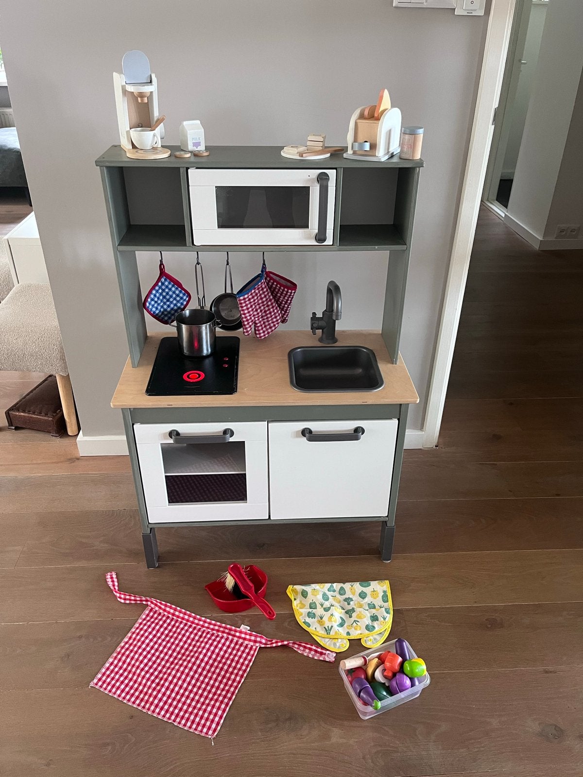 IKEA Duktig Speelkeuken met toebehoren - Gepimpt!, Kinderen en Baby's, Speelgoed | Speelkeukens, Ophalen, Gebruikt, Hout, Speelkeuken