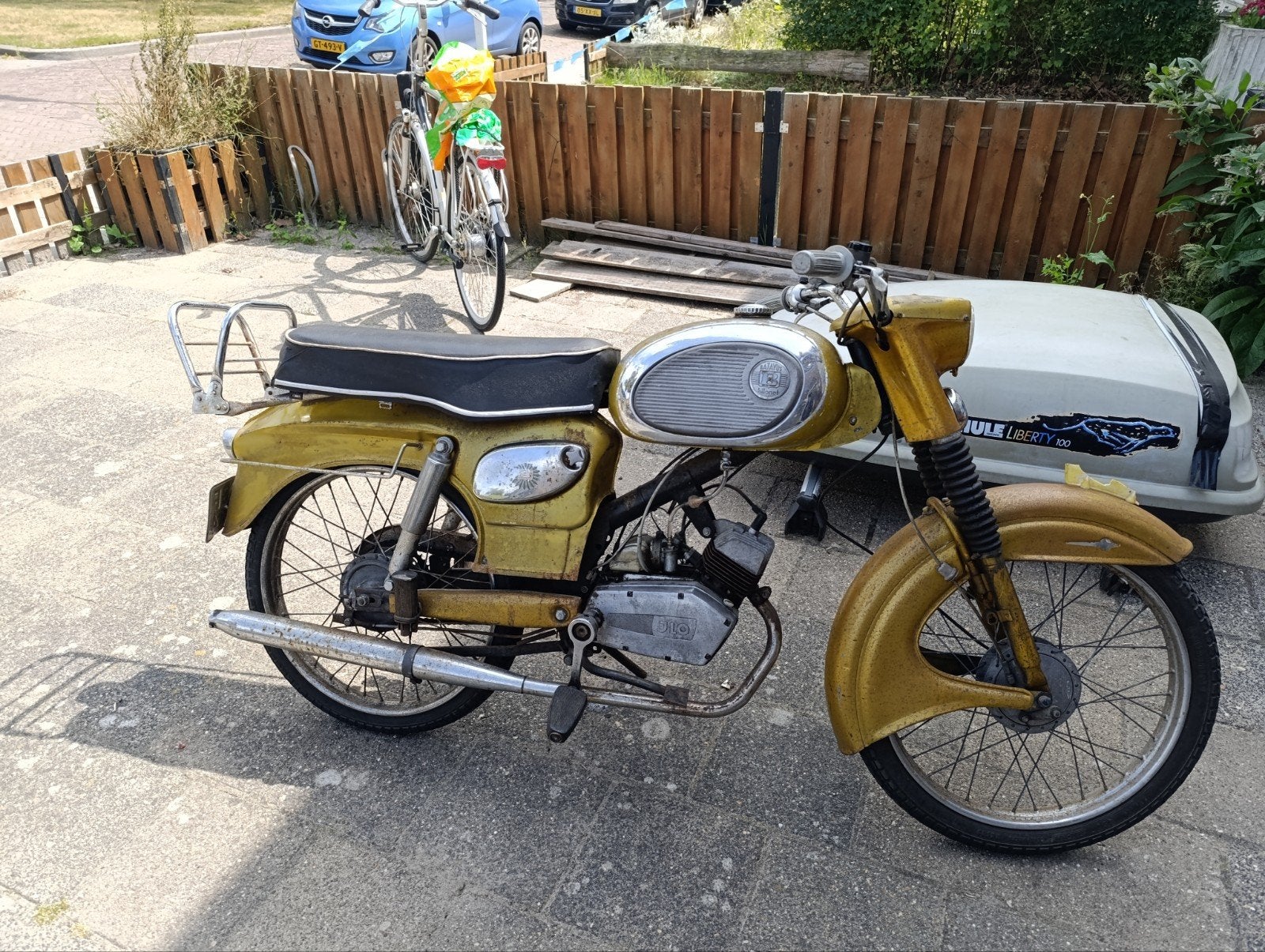 Batavus Supersport met gereviseerd JLO motorblok, Ophalen, Batavus