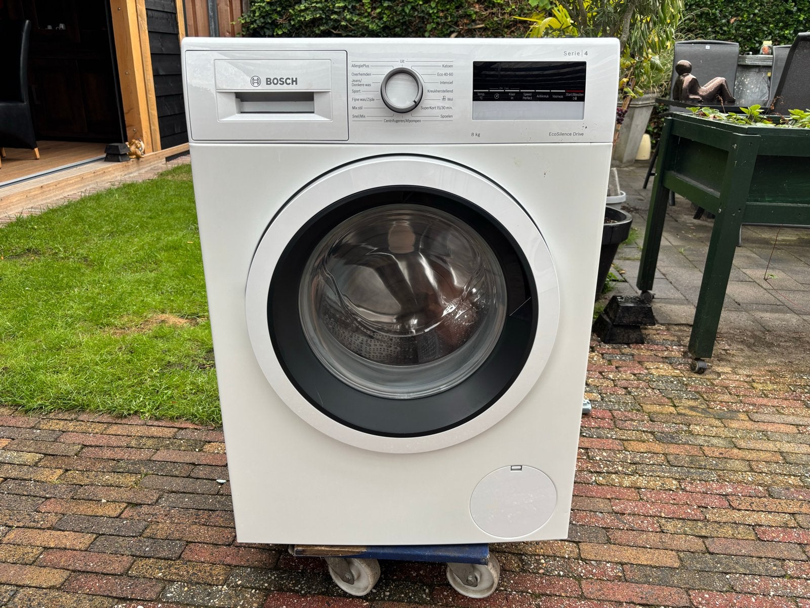 Bosch Serie 4 EcoSilence Drive 8kg Wasmachine 4 jaar oud!, Ophalen, 1200 tot 1600 toeren, 8 tot 10 kg, Zo goed als nieuw