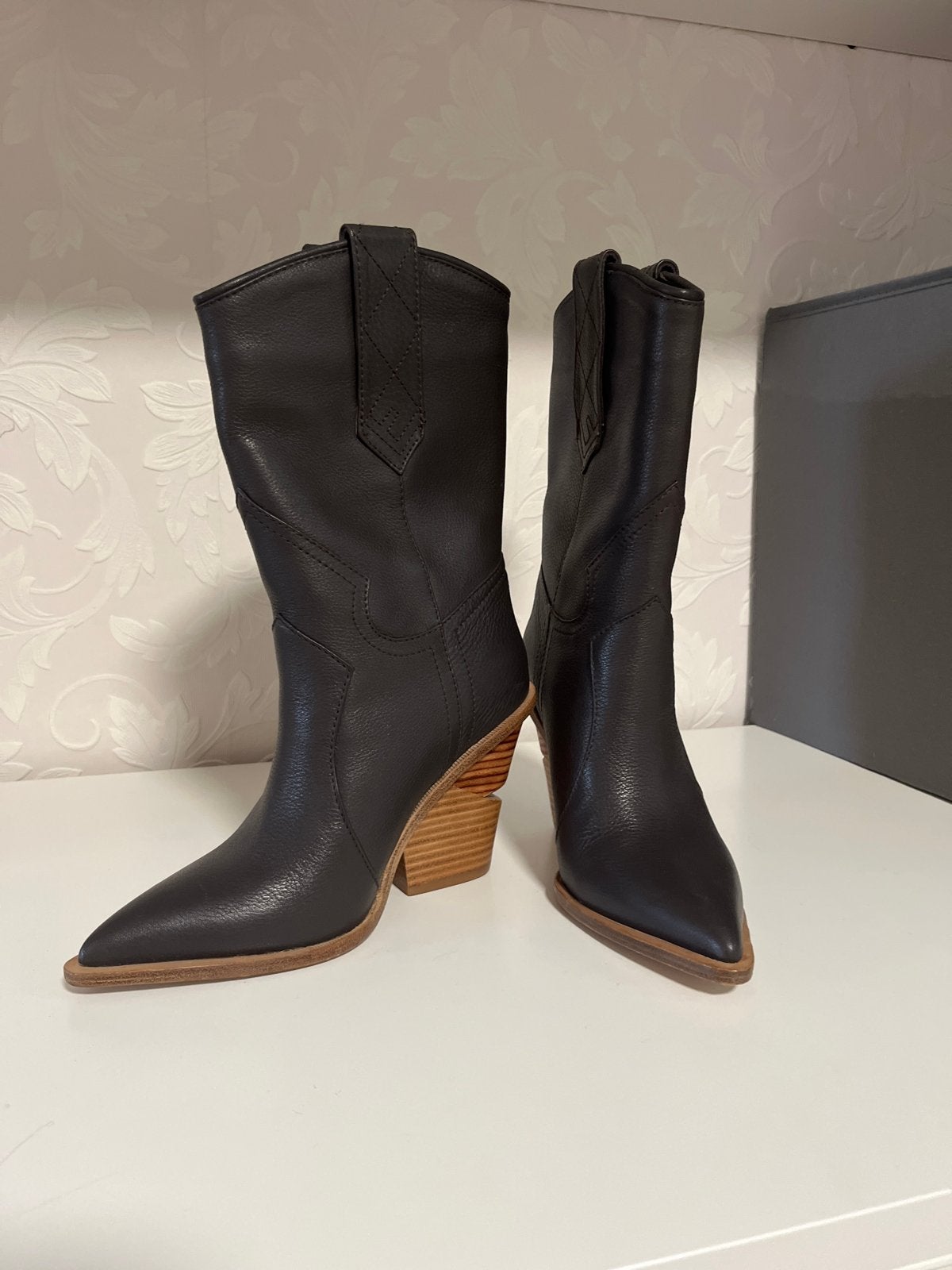 Fake Fendi Echt Leren Laarzen - Maat 34, Kleding | Dames, Ophalen of Verzenden, Zwart, Lage of Enkellaarzen