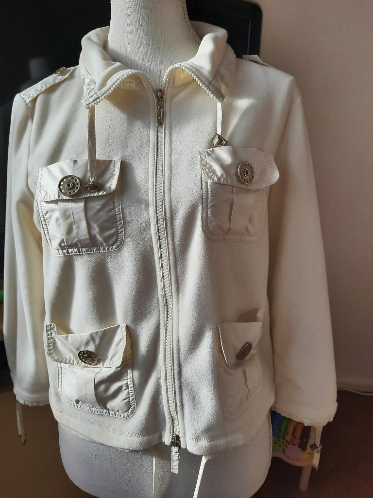AIRFIELD jasje/vest mt 38, Maat 38/40 (M), Wit, Ophalen of Verzenden, Zo goed als nieuw