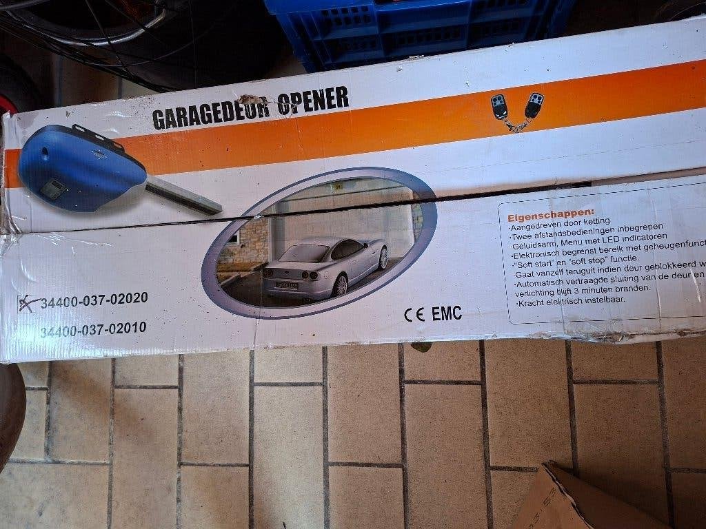 Garage deuropener, Doe-het-zelf en Verbouw, Hang- en Sluitwerk, Ophalen, Nieuw, Overige materialen, Overige typen