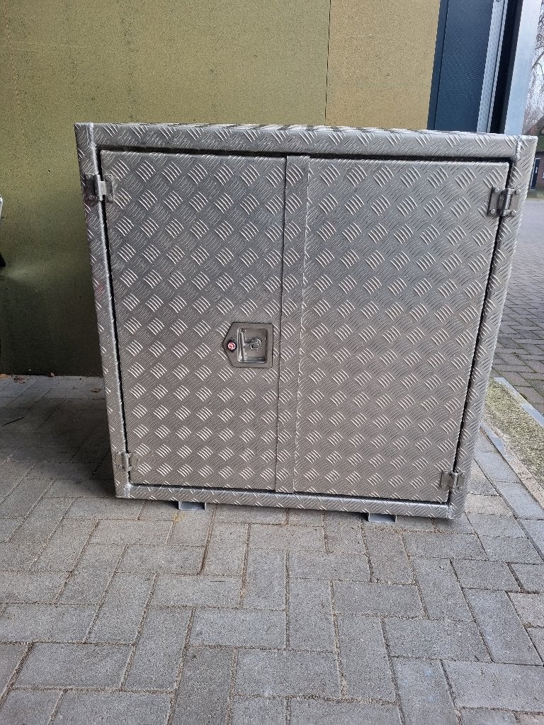 RVS afsluitbare traanplaat kast  Nieuw !!, Ophalen, Nieuw