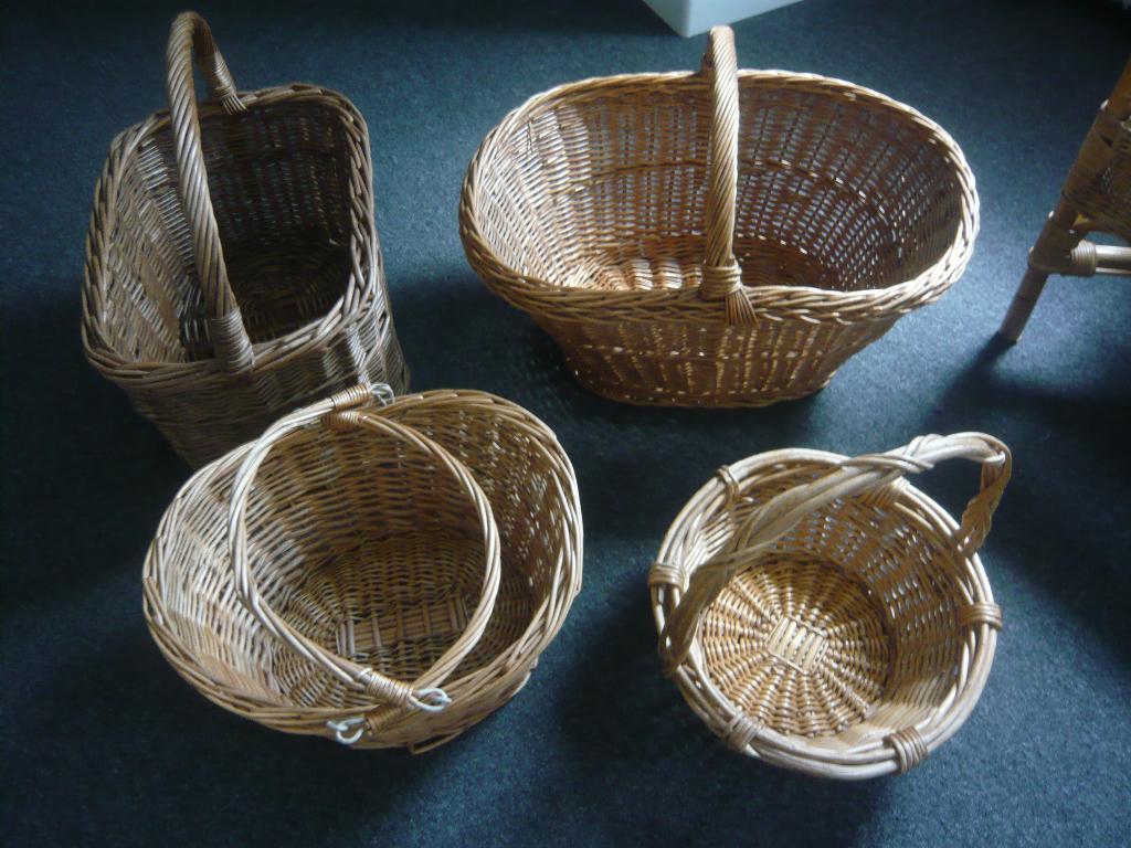 manden, Huis en Inrichting, Woonaccessoires | Schalen en Manden, Mand, Ophalen of Verzenden, Zo goed als nieuw, Riet