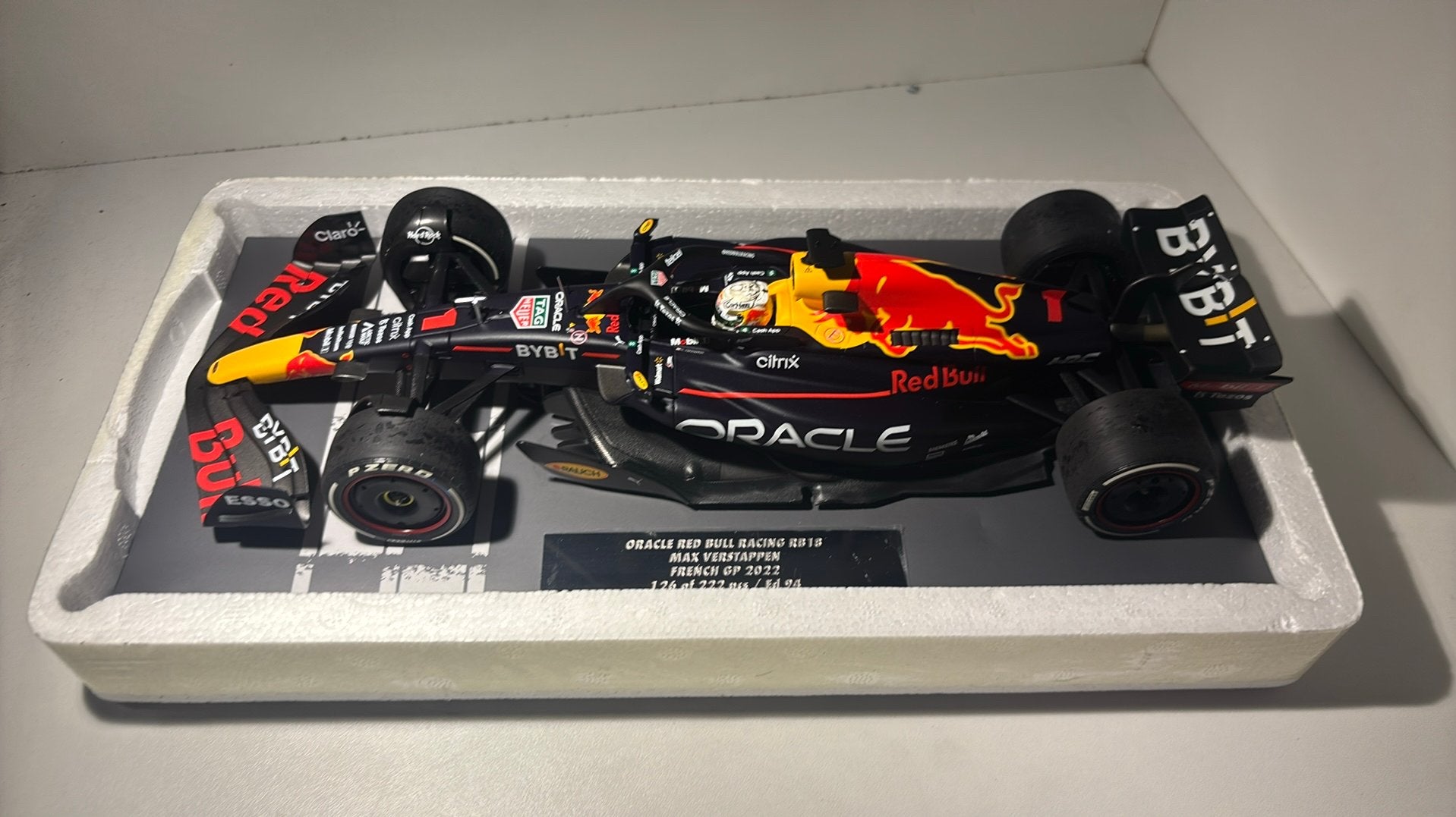 F1 red bull rb18 max Verstappen french 2022 minichamps 1.18, Ophalen of Verzenden, MiniChamps, A, A