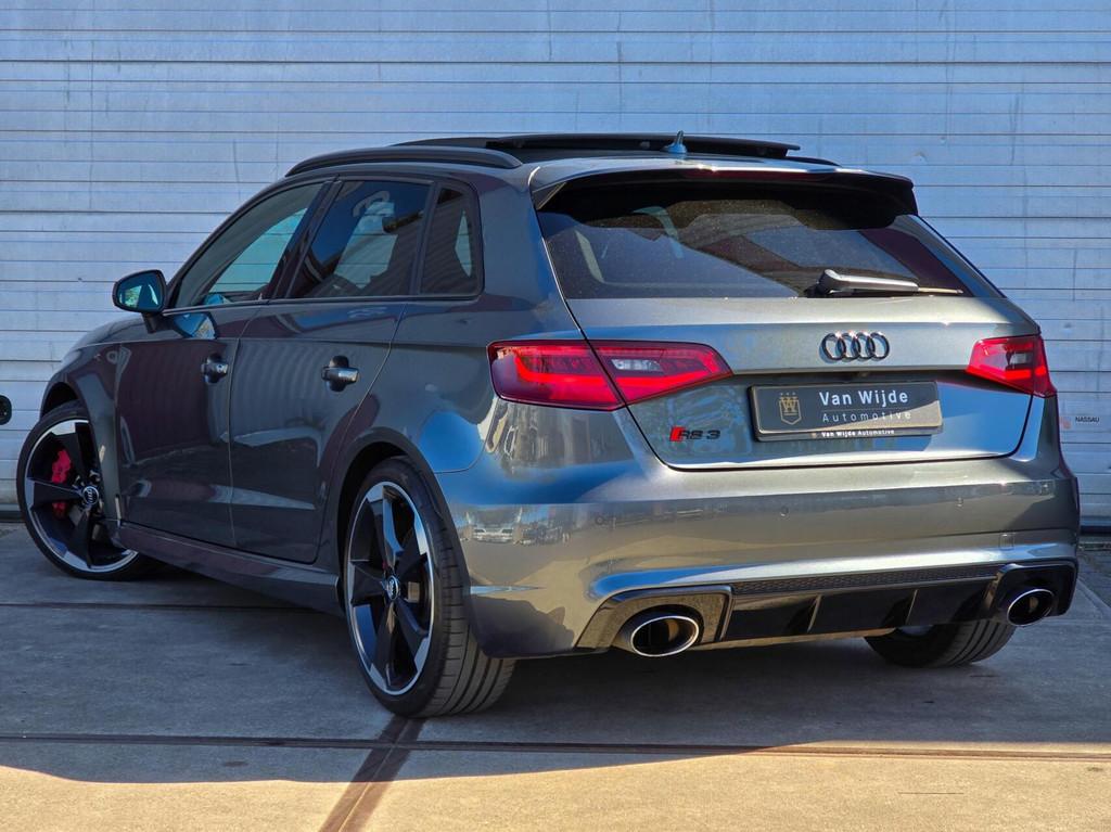 AUDI RS3 2.5|STAGE 1|400 PK |PANO|CAMERA|B&O|LED, Automaat, Gebruikt, RS3, 367 pk