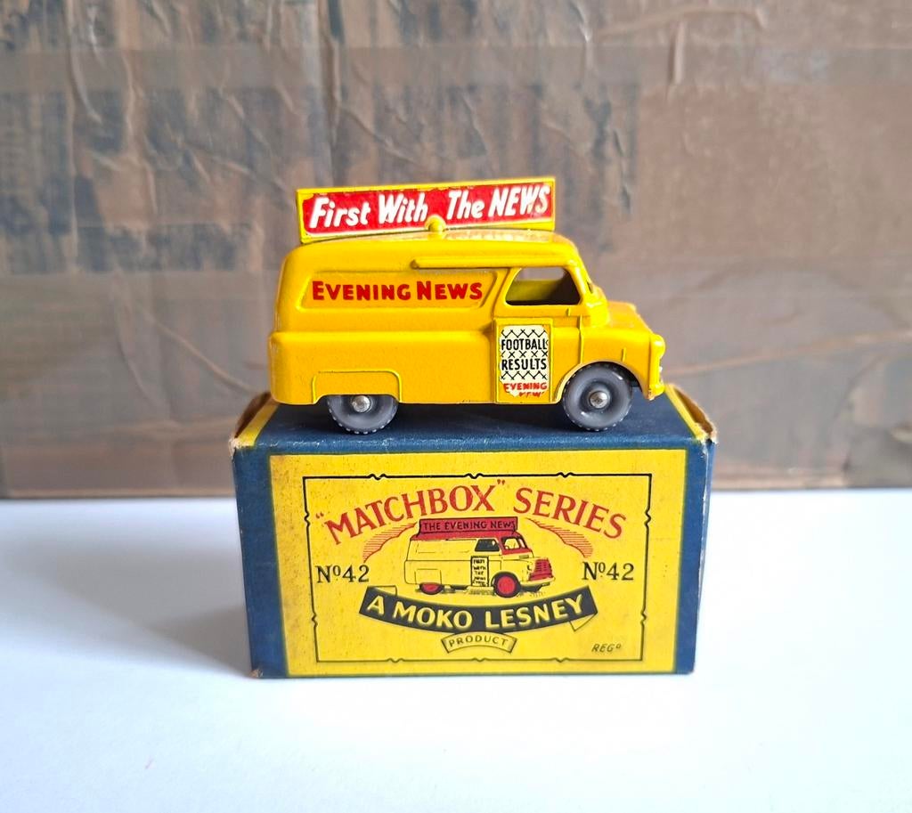 Matchbox 42 bedford evening news van gpw !, Ophalen of Verzenden, Zo goed als nieuw, Bus of Vrachtwagen