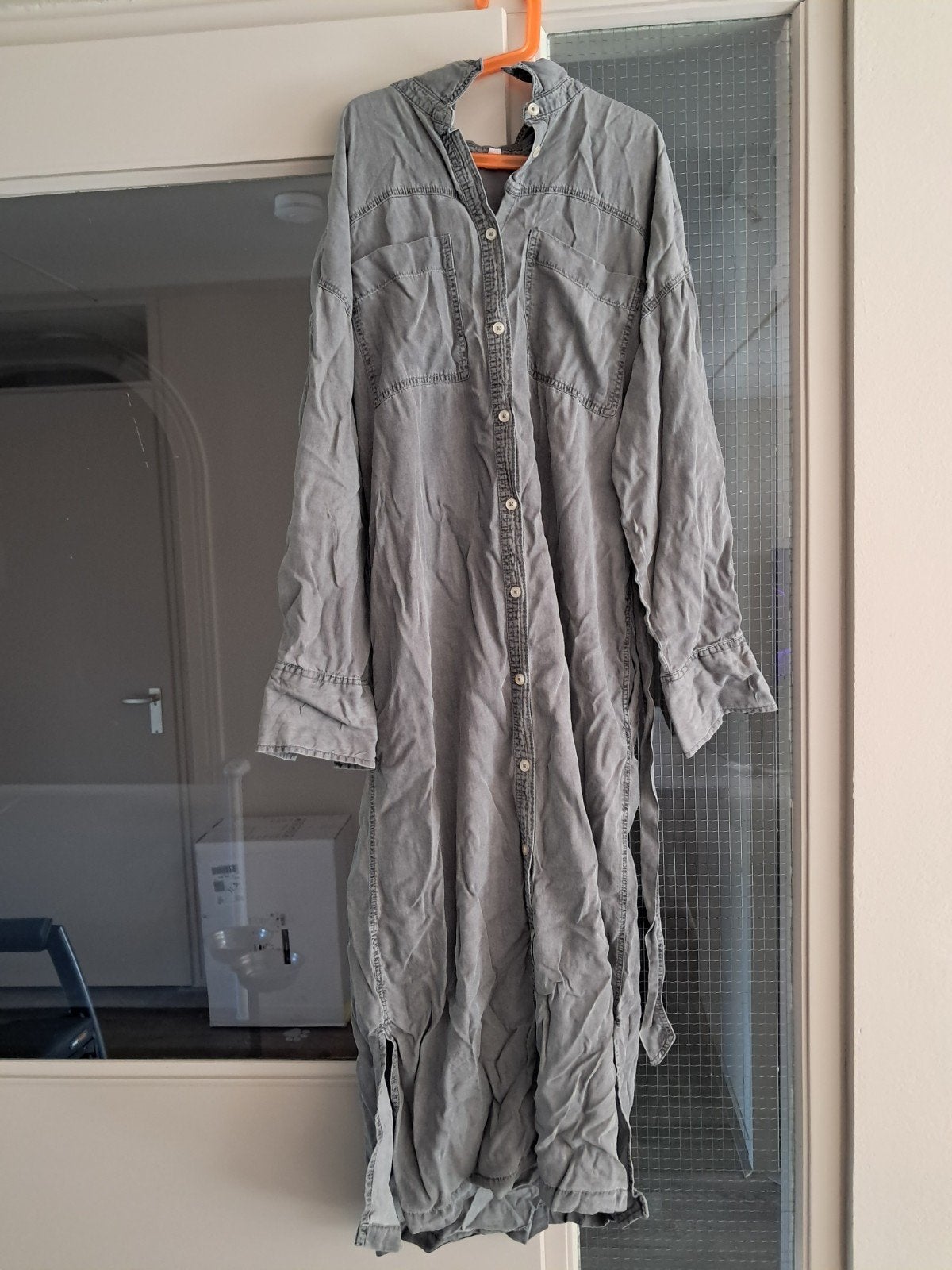 Hema spijkerjurk maat M grijs, Kleding | Dames, Maat 38/40 (M), Ophalen of Verzenden, Grijs, Gedragen