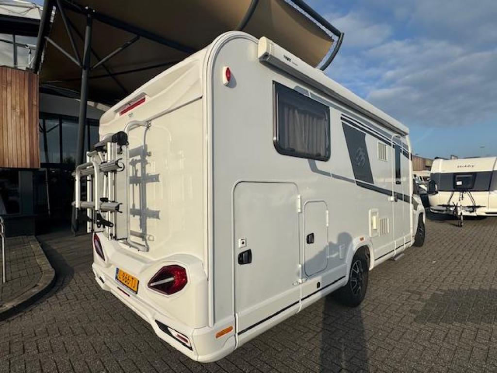 Knaus Platinum Selection 700 AIRCO + LEVELSYSTEEM, Caravans en Kamperen, Koelkast, Chemisch toilet, Standaard zit, Fiat