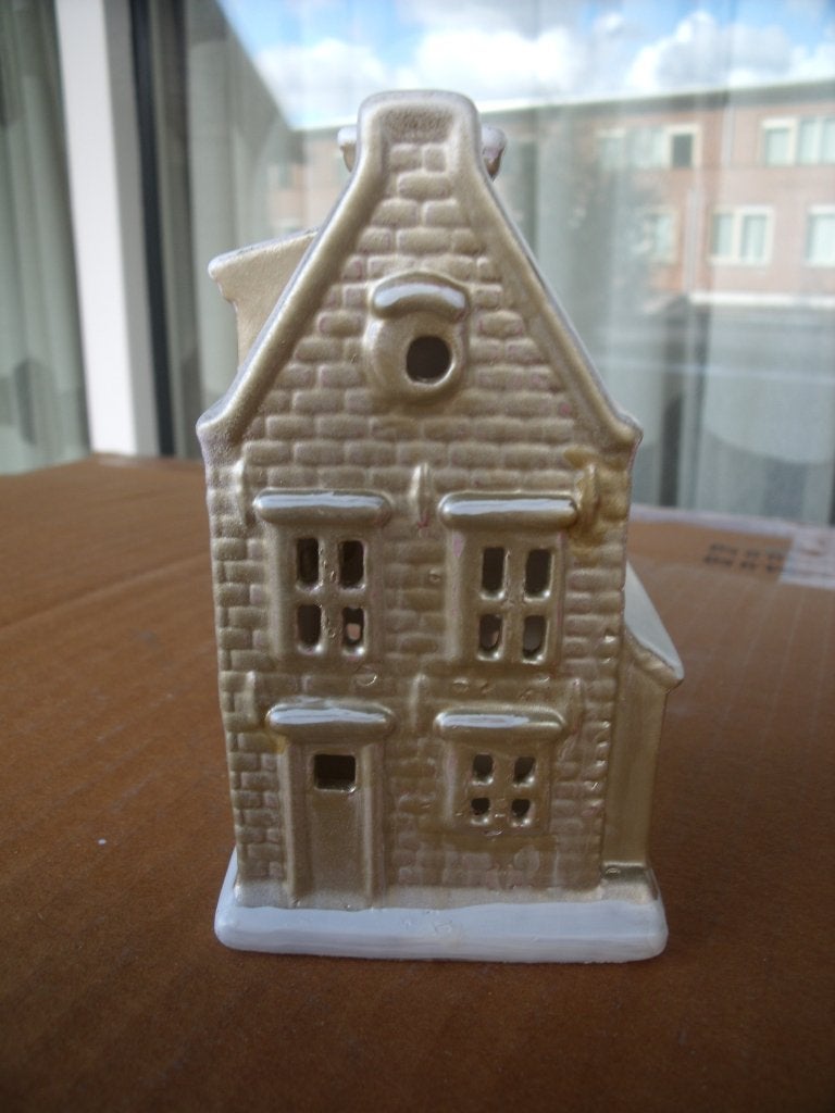 postcodeloterij huisje nr. 8 GOUD KLEURIG met lichtje i.p.s., Verzamelen, Albert Heijn, Ophalen of Verzenden