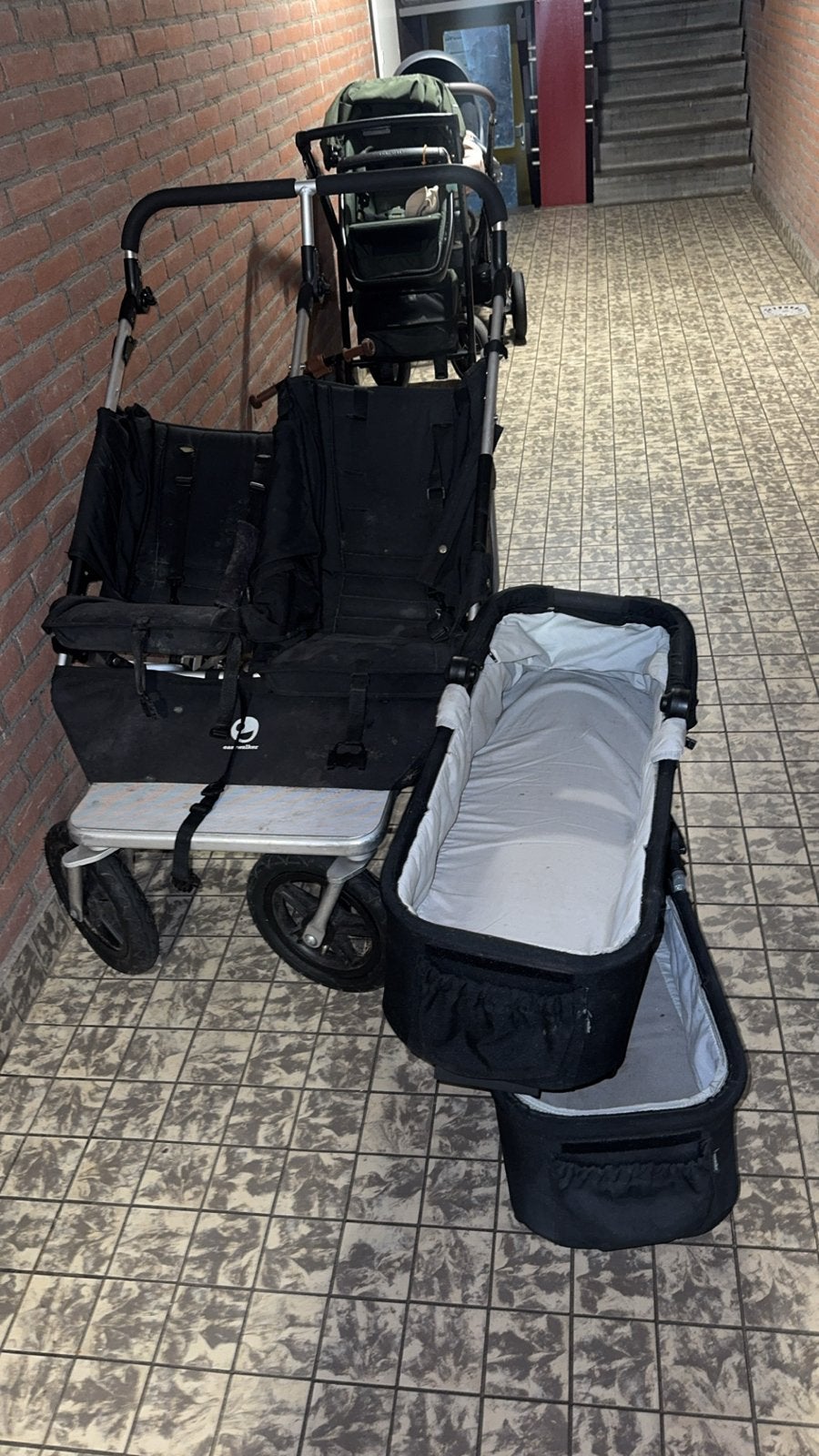 Easywalker Duo kinderwagen met reiswiegen, Kinderen en Baby's, Gebruikt, Duowagen, Ophalen of Verzenden, Kinderwagen