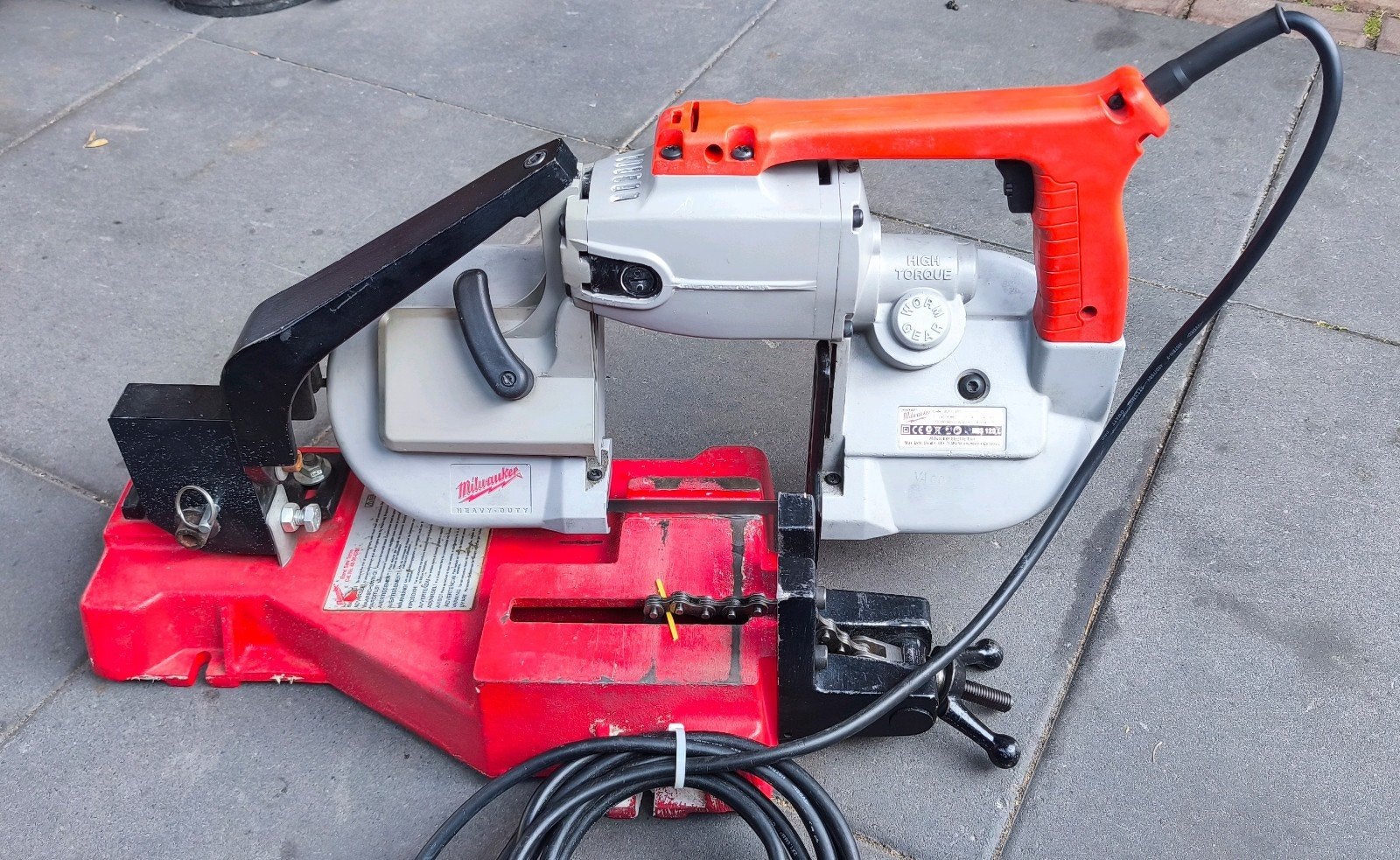 Milwaukee HBS 120E lintzaag met 2 dozen extra zaagbladen, Ophalen, Gebruikt, 70 mm of meer, 600 tot 1200 watt