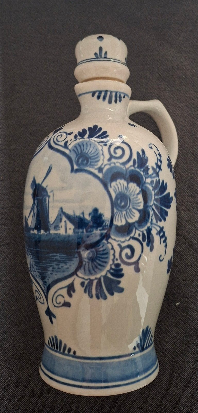 Delfs blauwe jenever kruik Lucas Bols, gelimiteerde oplage, Verzenden
