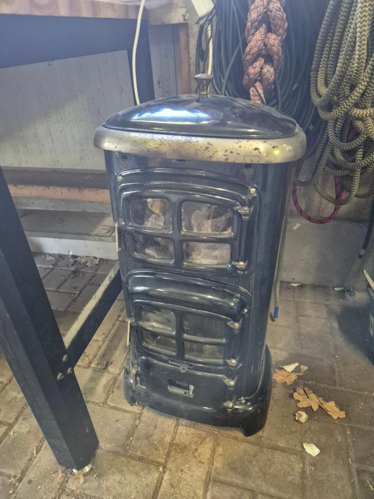Etna potkachel met rookkanaal, Ophalen, Gebruikt, Hout, Houtkachel