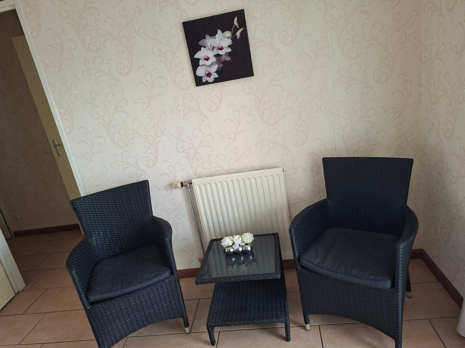 leuk set twee stoeltjes met kussen en tafel, Ophalen of Verzenden, 2 zitplaatsen