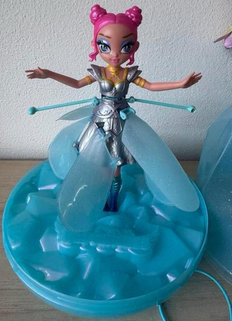 Hatchimals Pixies Crystal Flyers Starlight Idol Pop, Ophalen of Verzenden, Zo goed als nieuw, Overige typen