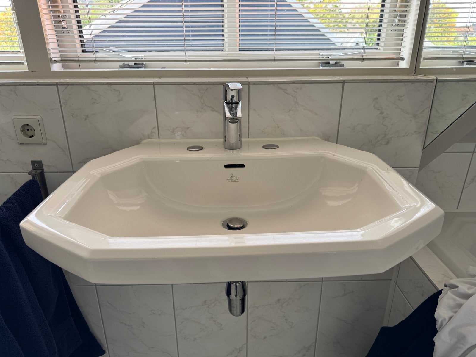 2x Sphinx Mycene wastafel gebroken wit/crème met Grohe kraan, Ophalen, Gebruikt, Wastafel